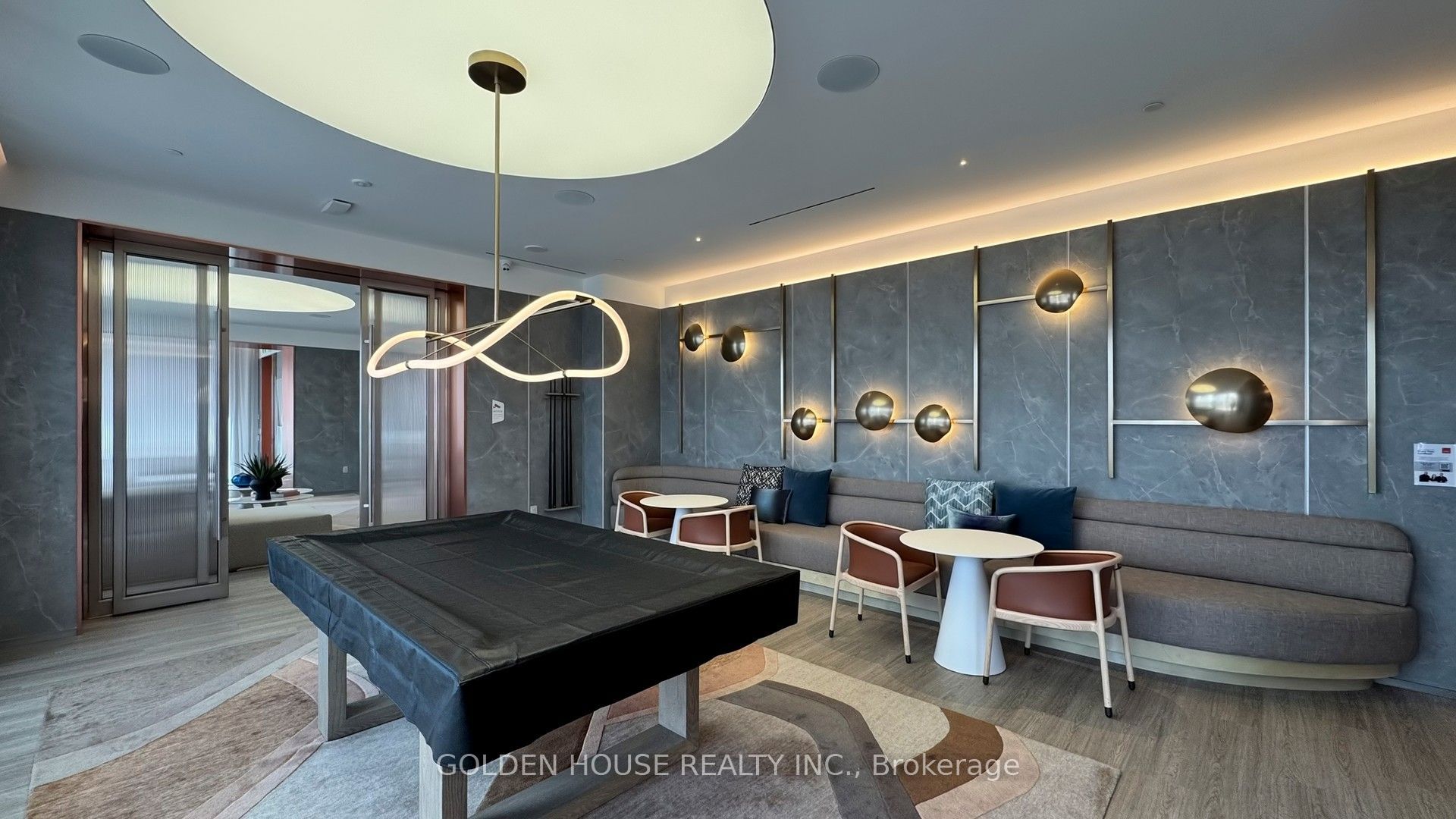 155 Merchants' Wharf 216 Property Photo 23