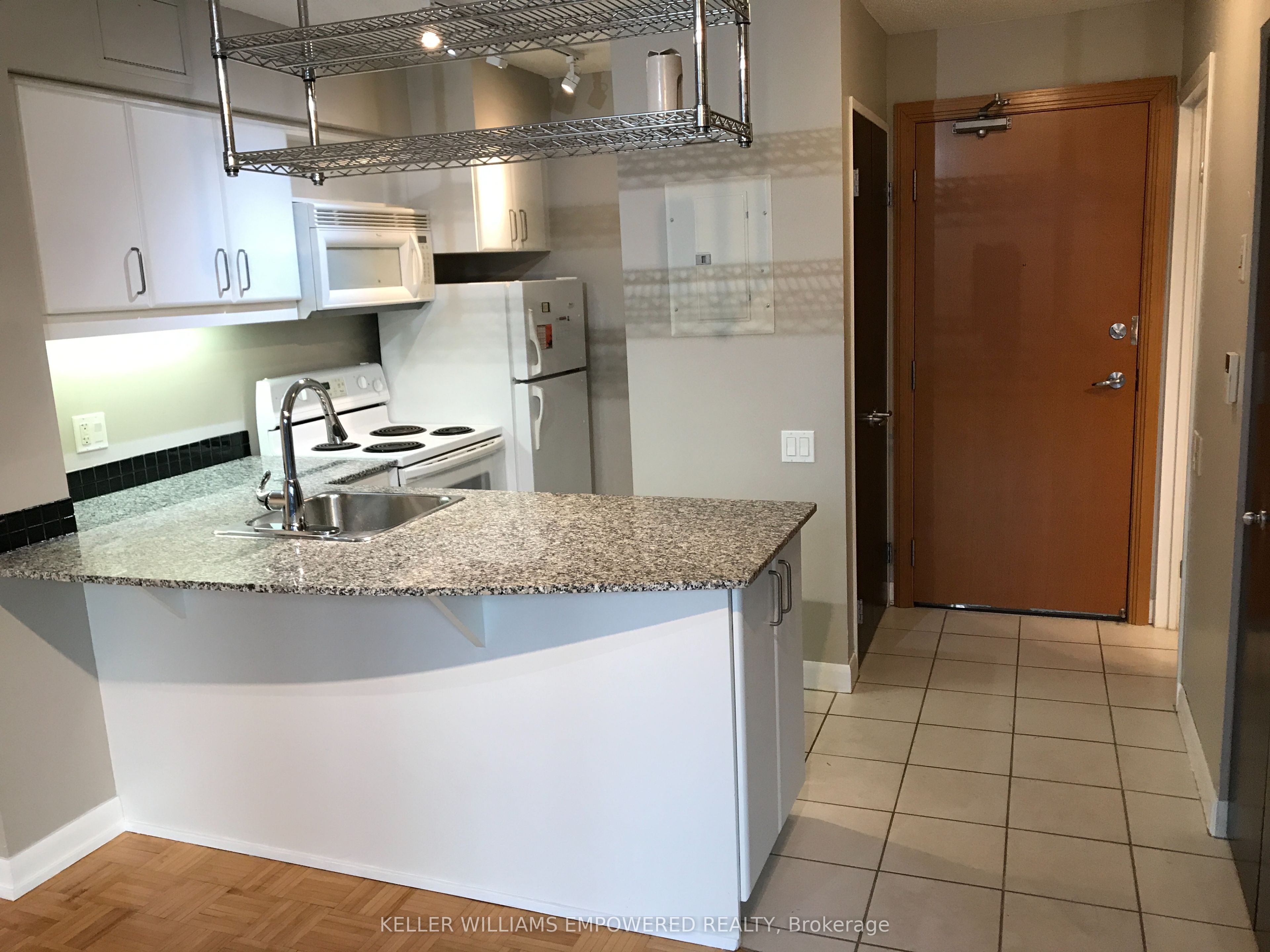 33 Sheppard Avenue E 509 Property Photo 12