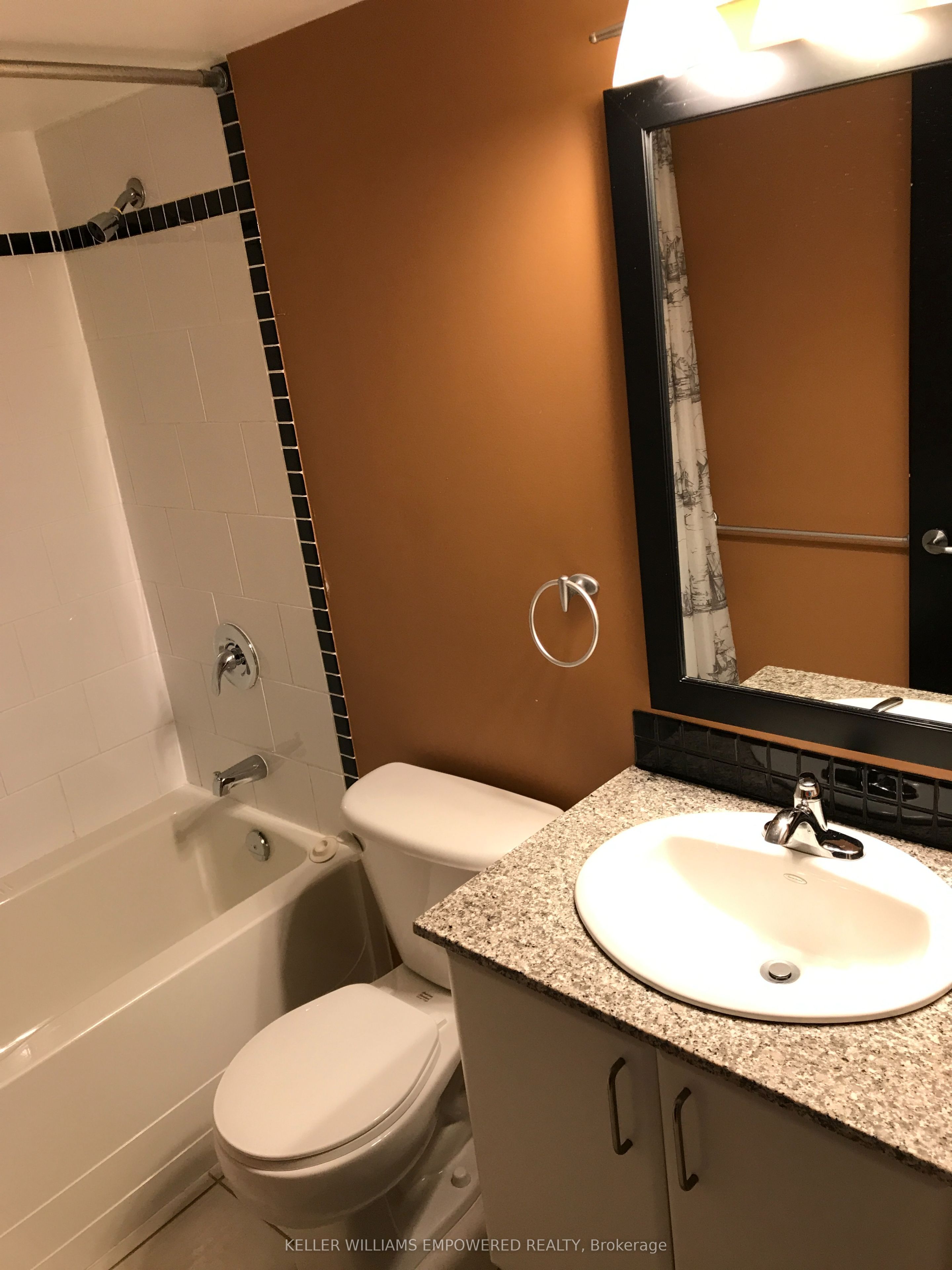 33 Sheppard Avenue E 509 Property Photo 14