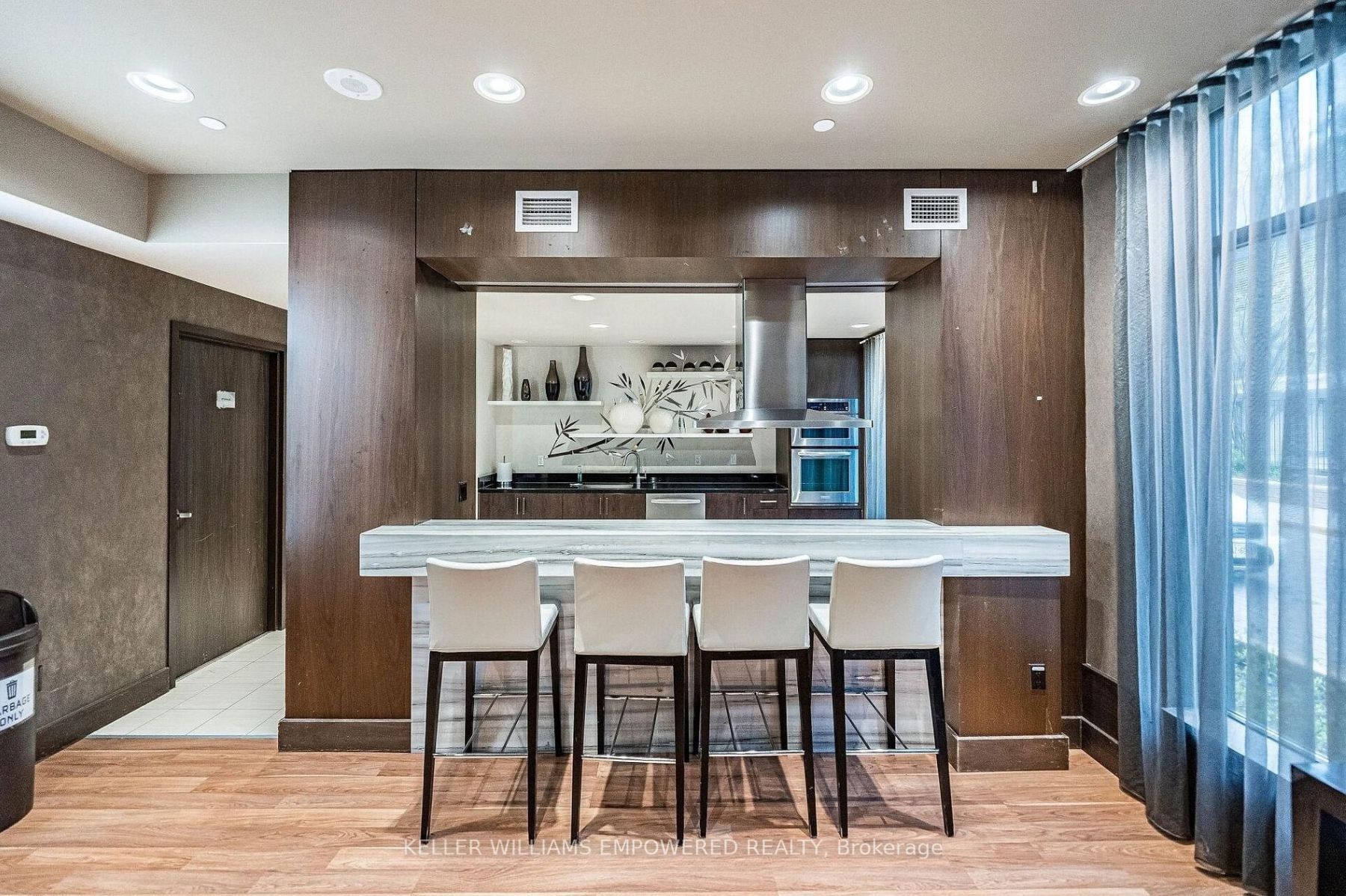 33 Sheppard Avenue E 509 Property Photo 19