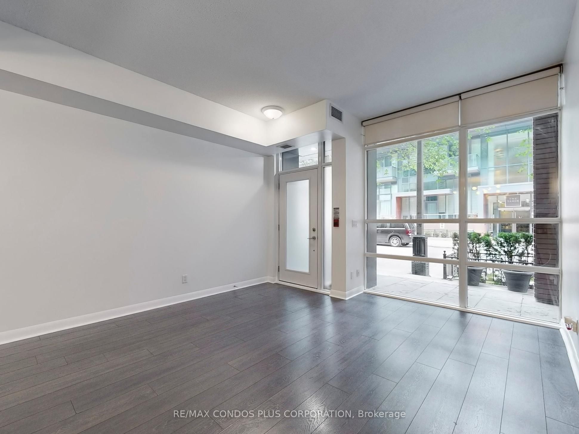 15 Bruyeres Mews 103 Property Photo 15