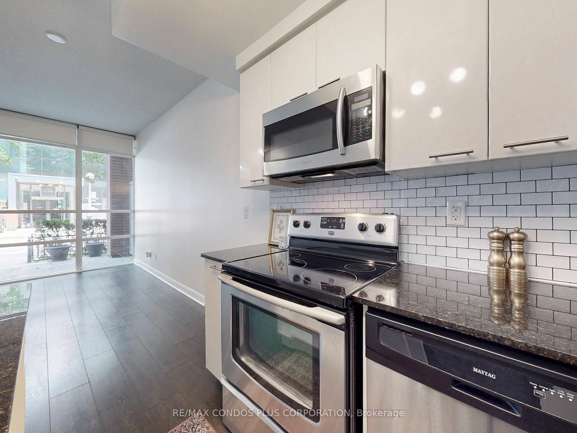 15 Bruyeres Mews 103 Property Photo 19