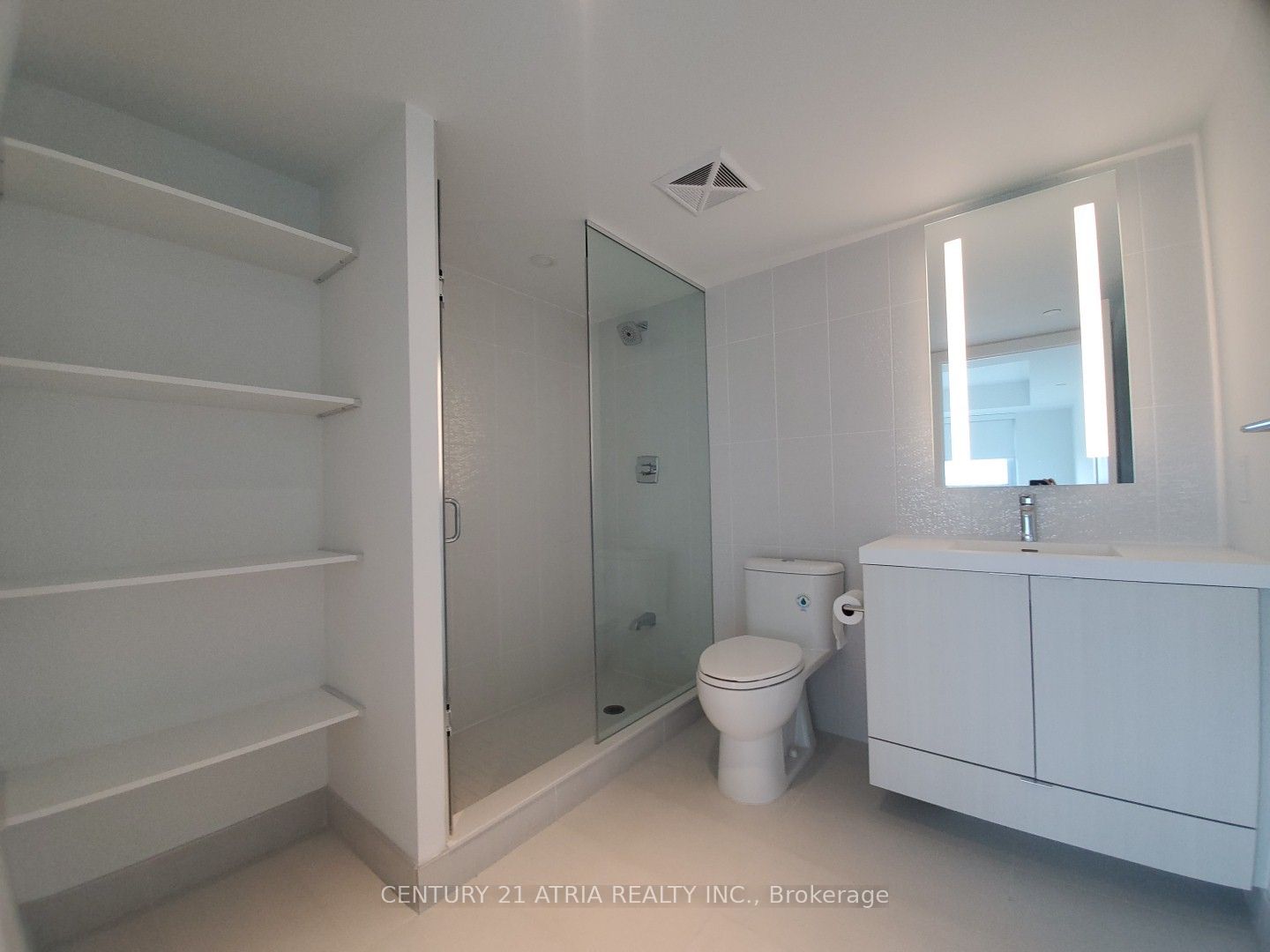 585 Bloor Street E 2424 Property Photo 13