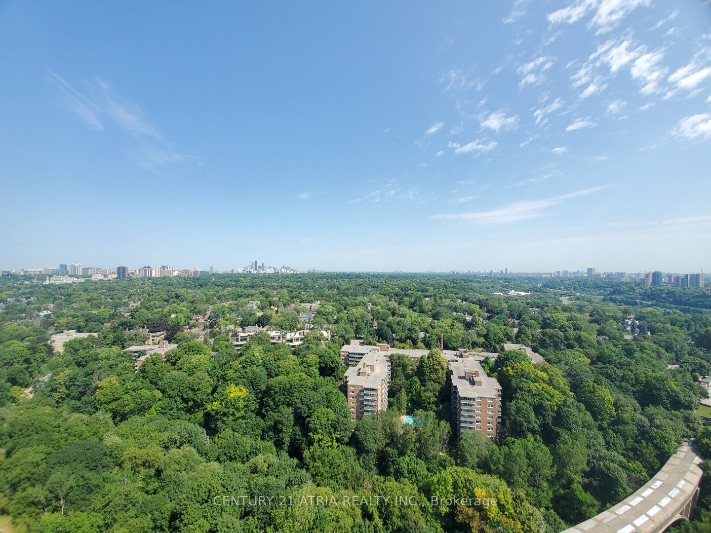 585 Bloor Street E 2424 Property Photo 17