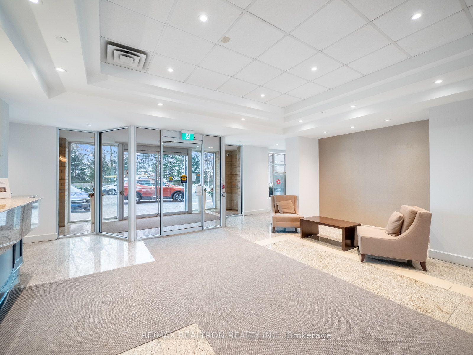 701 Sheppard Avenue W 238 Property Photo 2