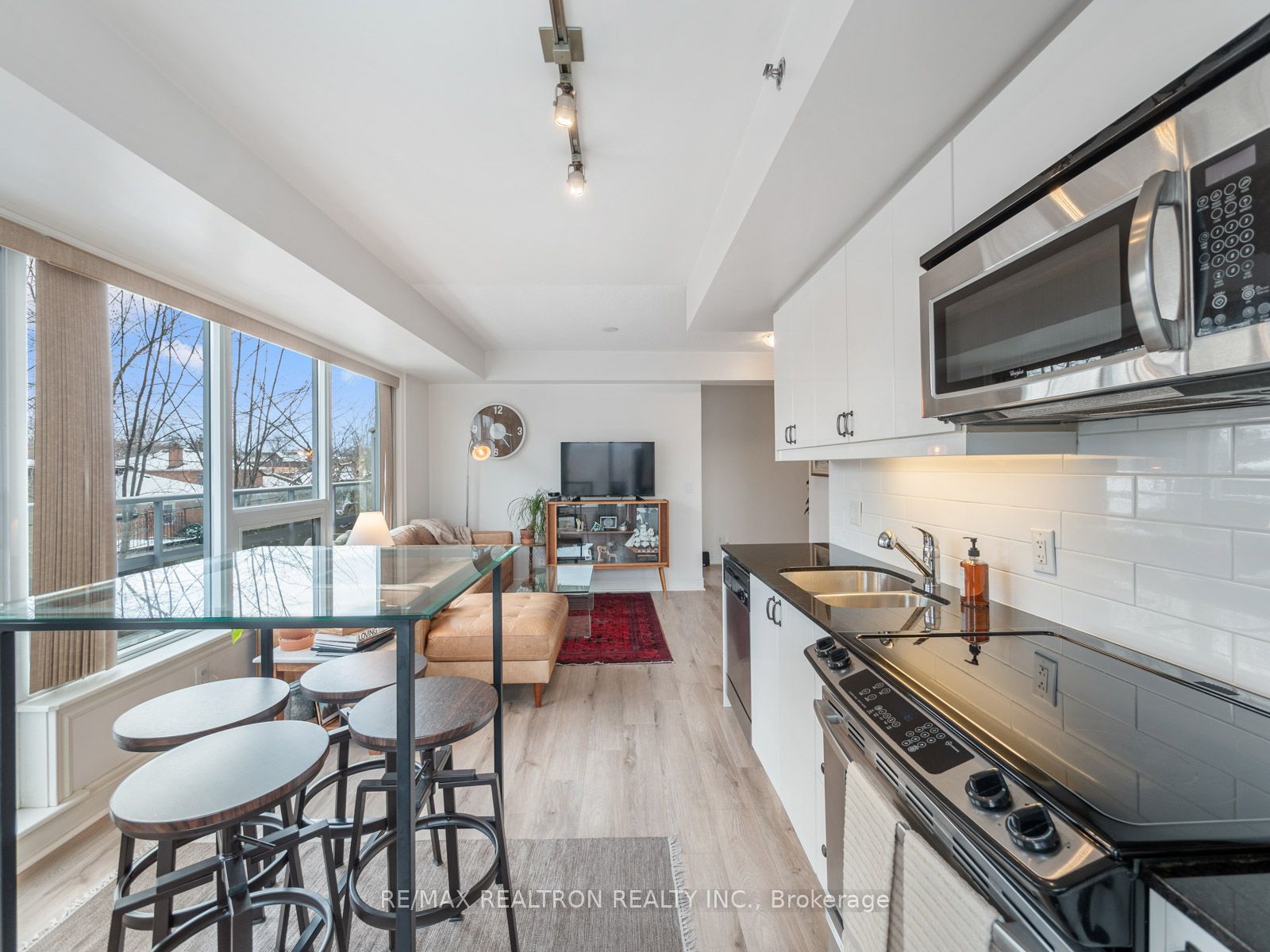701 Sheppard Avenue W 238 Property Photo 20