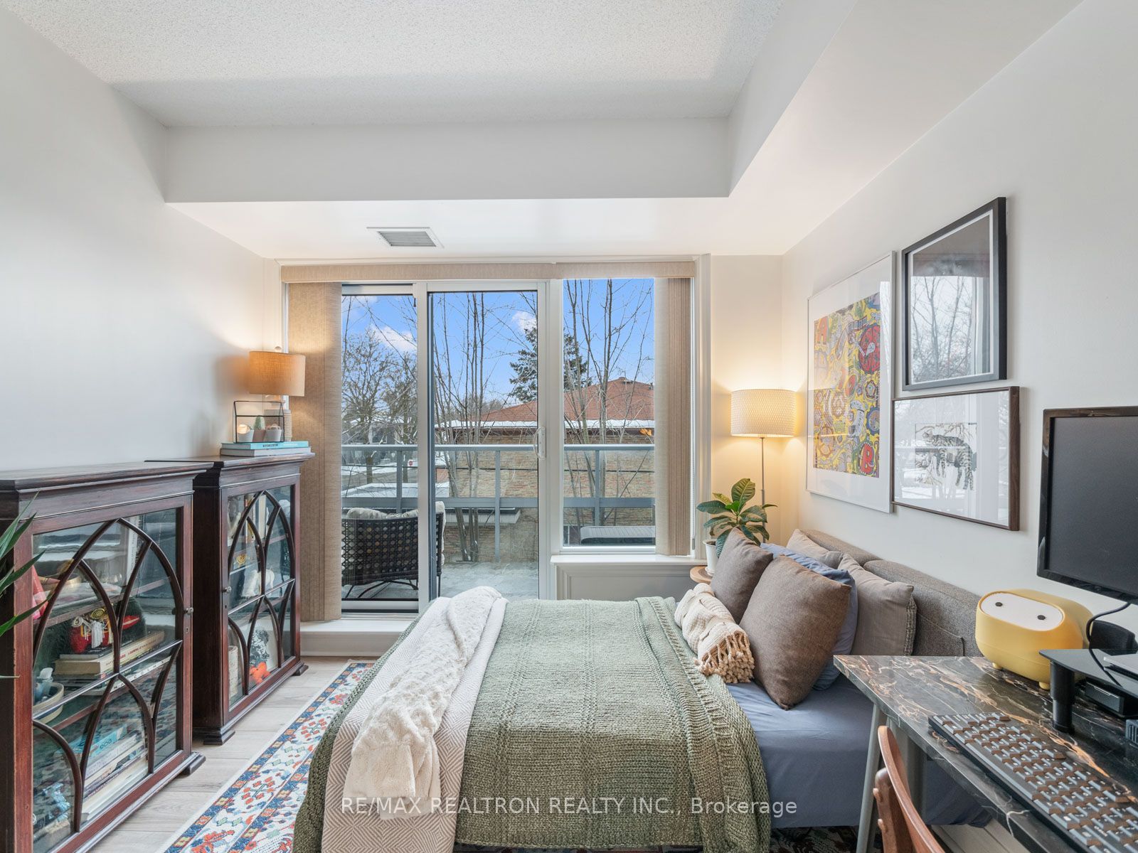 701 Sheppard Avenue W 238 Property Photo 28
