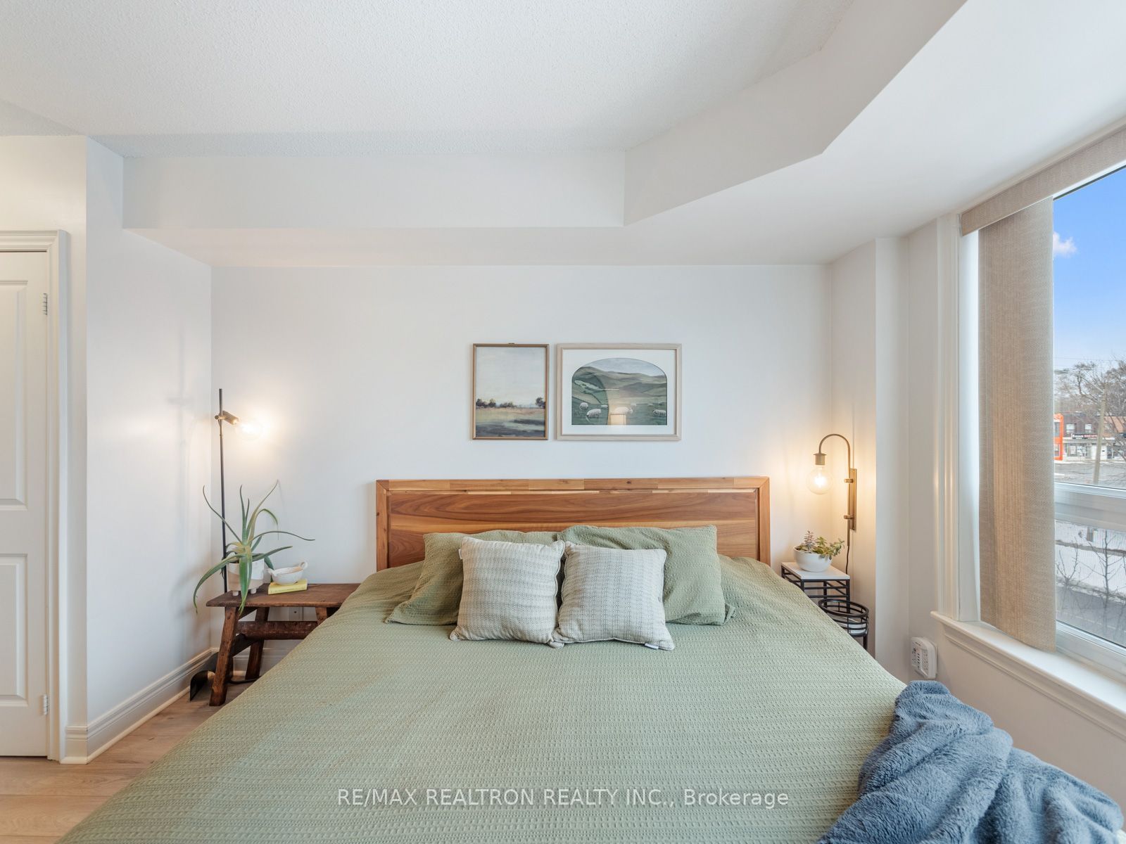 701 Sheppard Avenue W 238 Property Photo 33