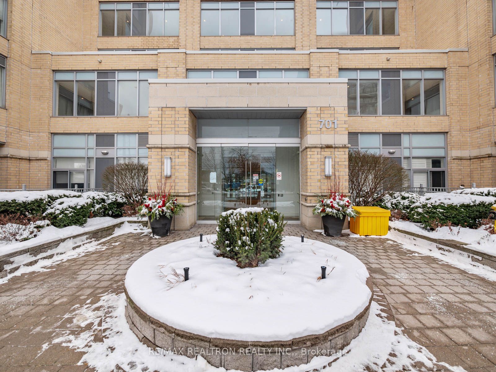 701 Sheppard Avenue W 238 Property Photo 50