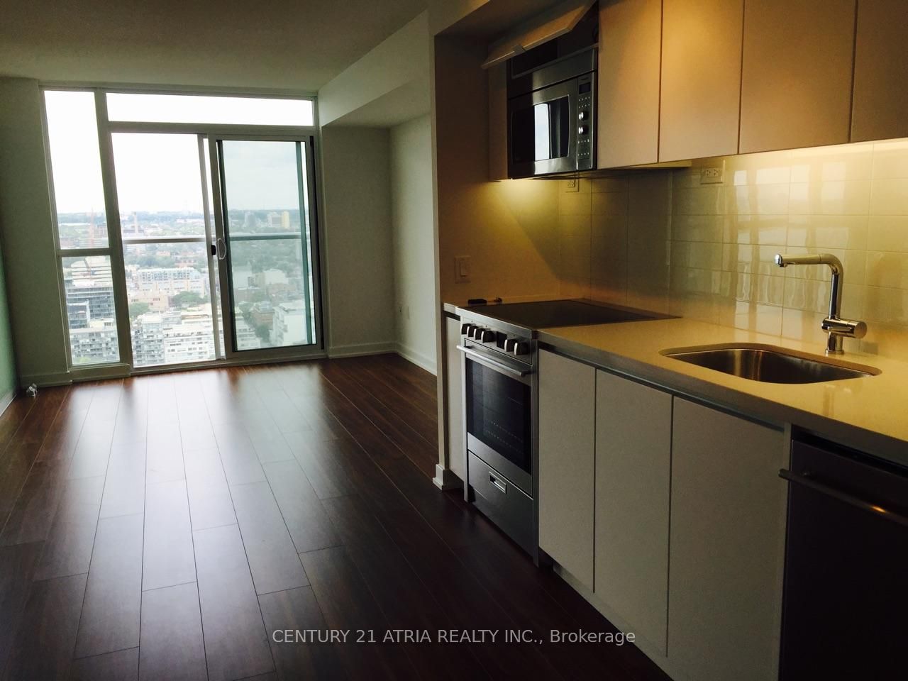 85 Queens Wharf Road 4210 Property Photo 8