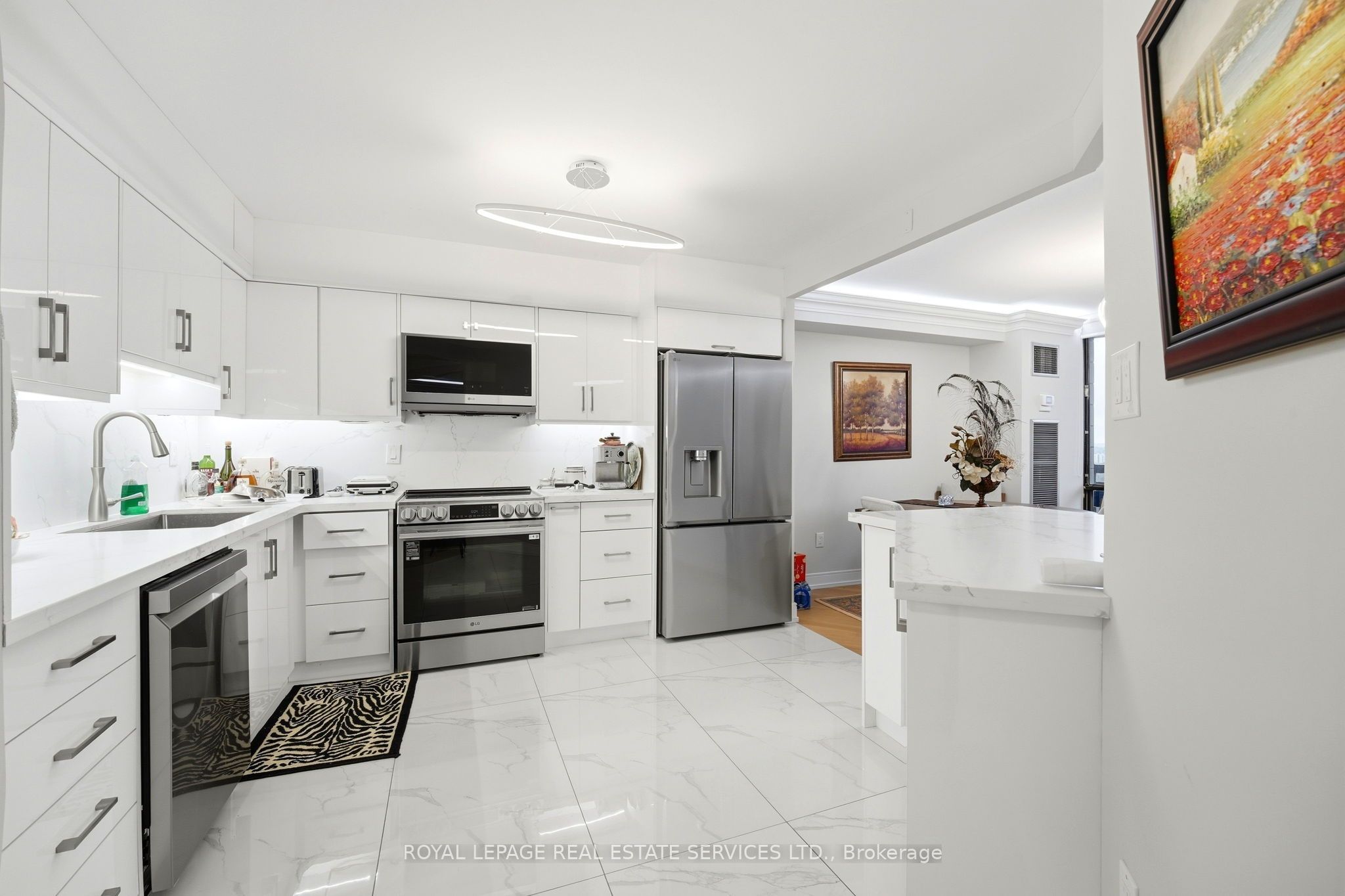 75 Graydon Hall Drive 1502 Property Photo 15