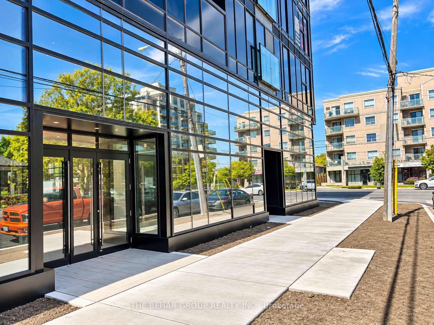 799 Sheppard Avenue W 103 & 104 Property Photo 2