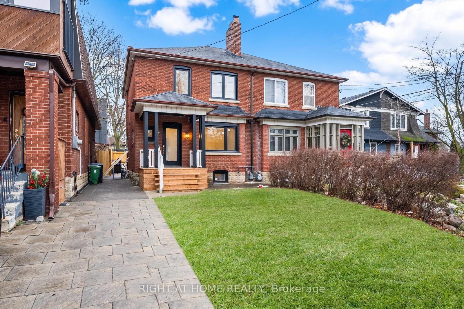 147 Forman Avenue Property Photo 1
