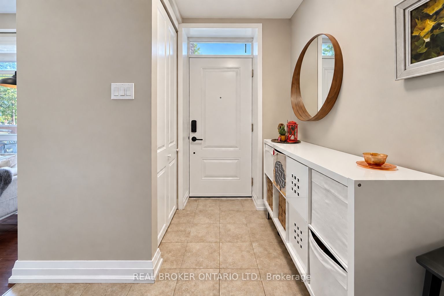 69 Upper Canada Drive 3 Property Photo 5