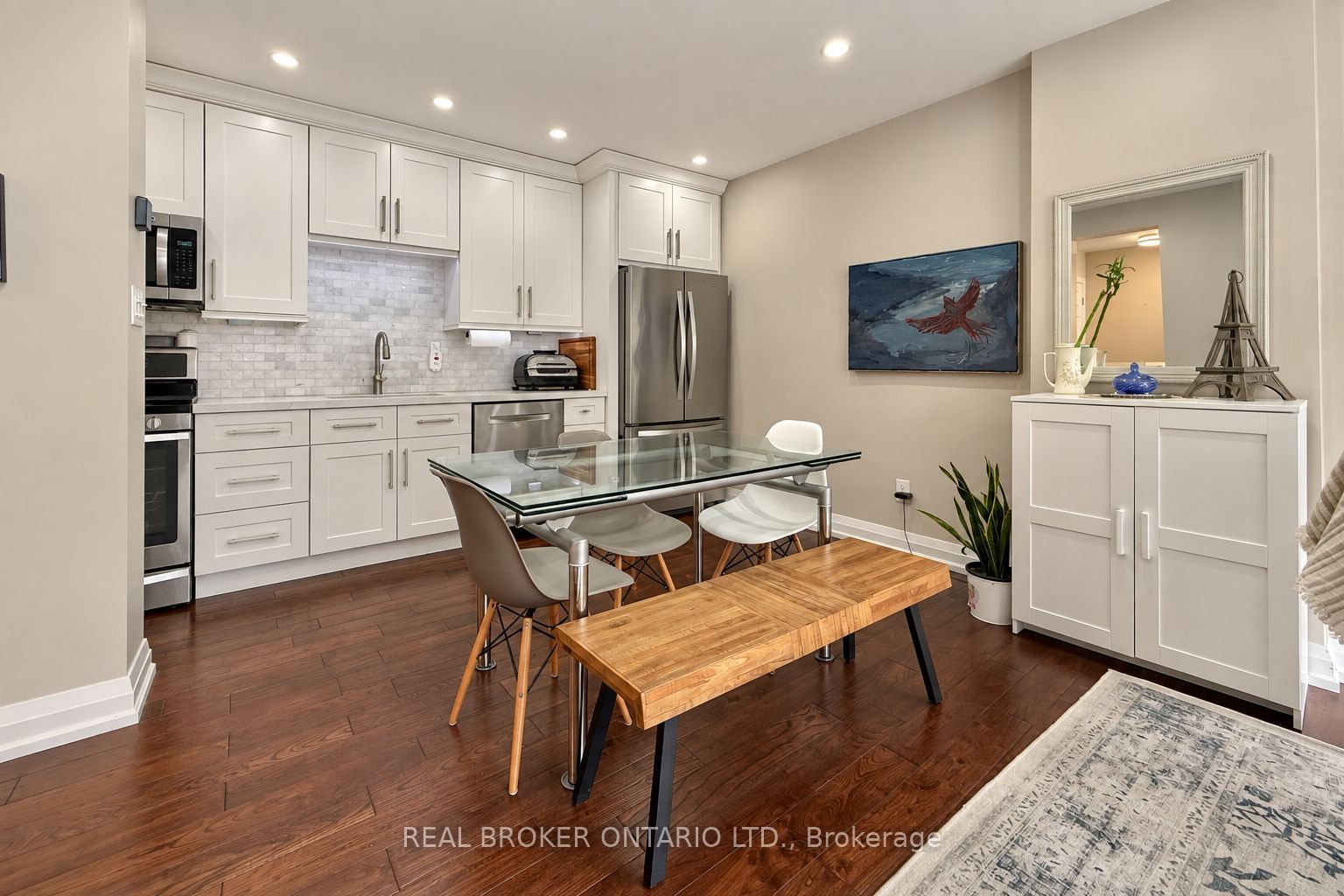 69 Upper Canada Drive 3 Property Photo 13