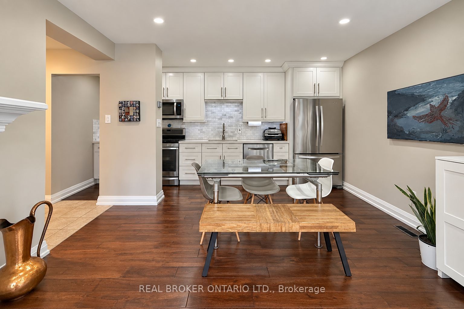 69 Upper Canada Drive 3 Property Photo 14