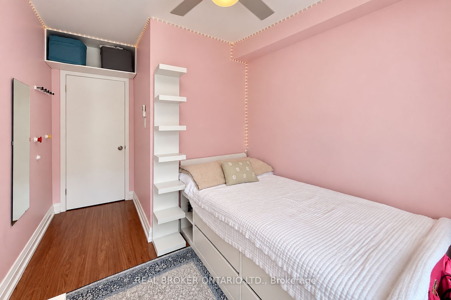 69 Upper Canada Drive 3 Property Photo 27