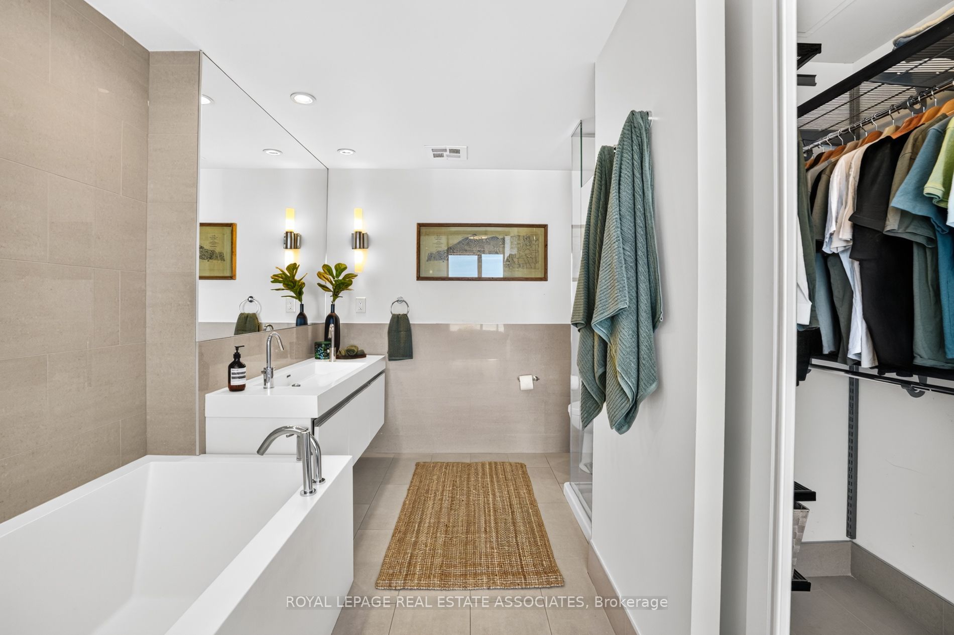 70 Distillery Lane 3006 Property Photo 22