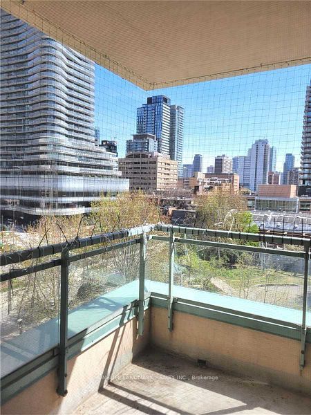 889 Bay Street 601 Property Photo 1