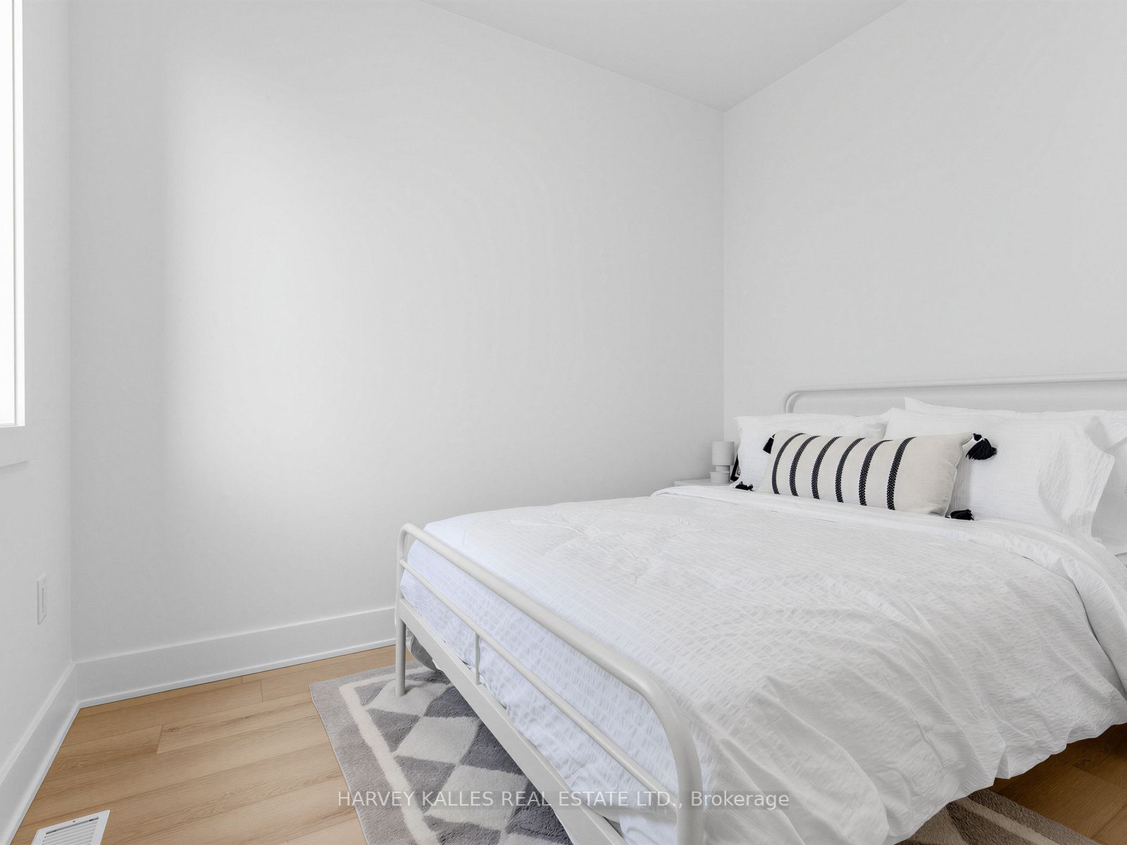 45 Bellevue Avenue 1a Property Photo 20