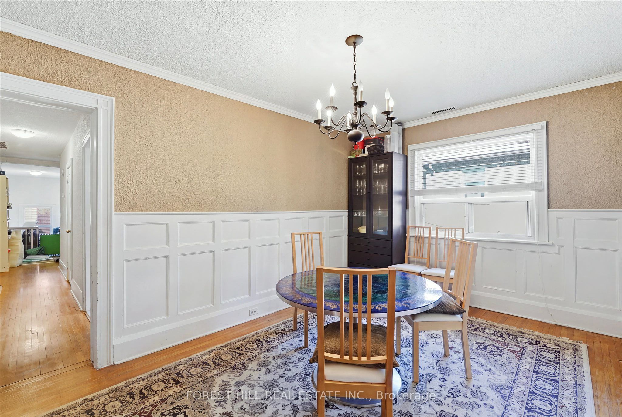 1070 Avenue Road Unit A Property Photo 21