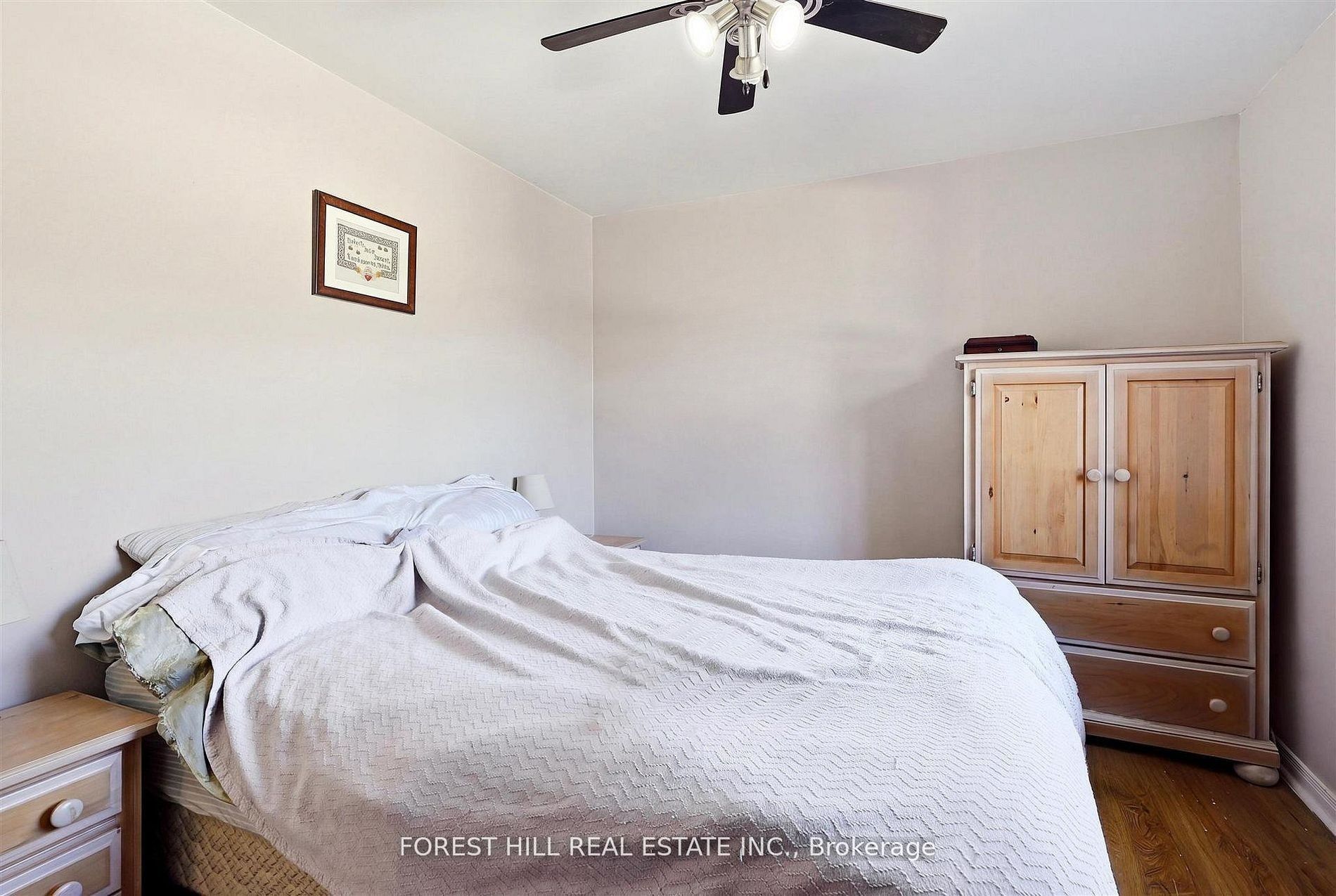 1070 Avenue Road Unit A Property Photo 23