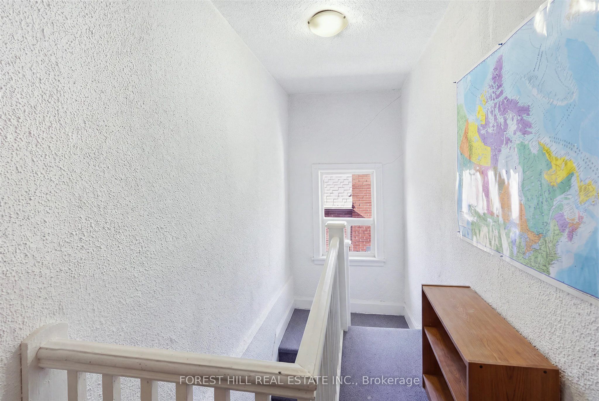 1070 Avenue Road Unit A Property Photo 30