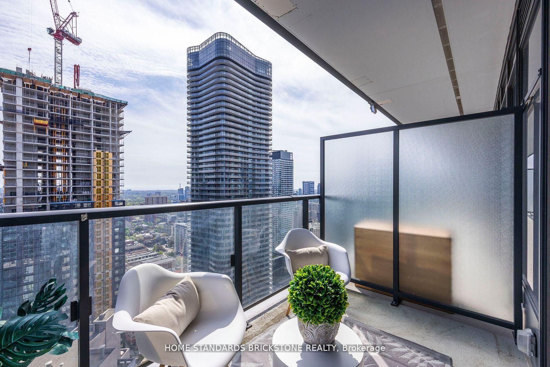 955 Bay Street 3907 Property Photo 14
