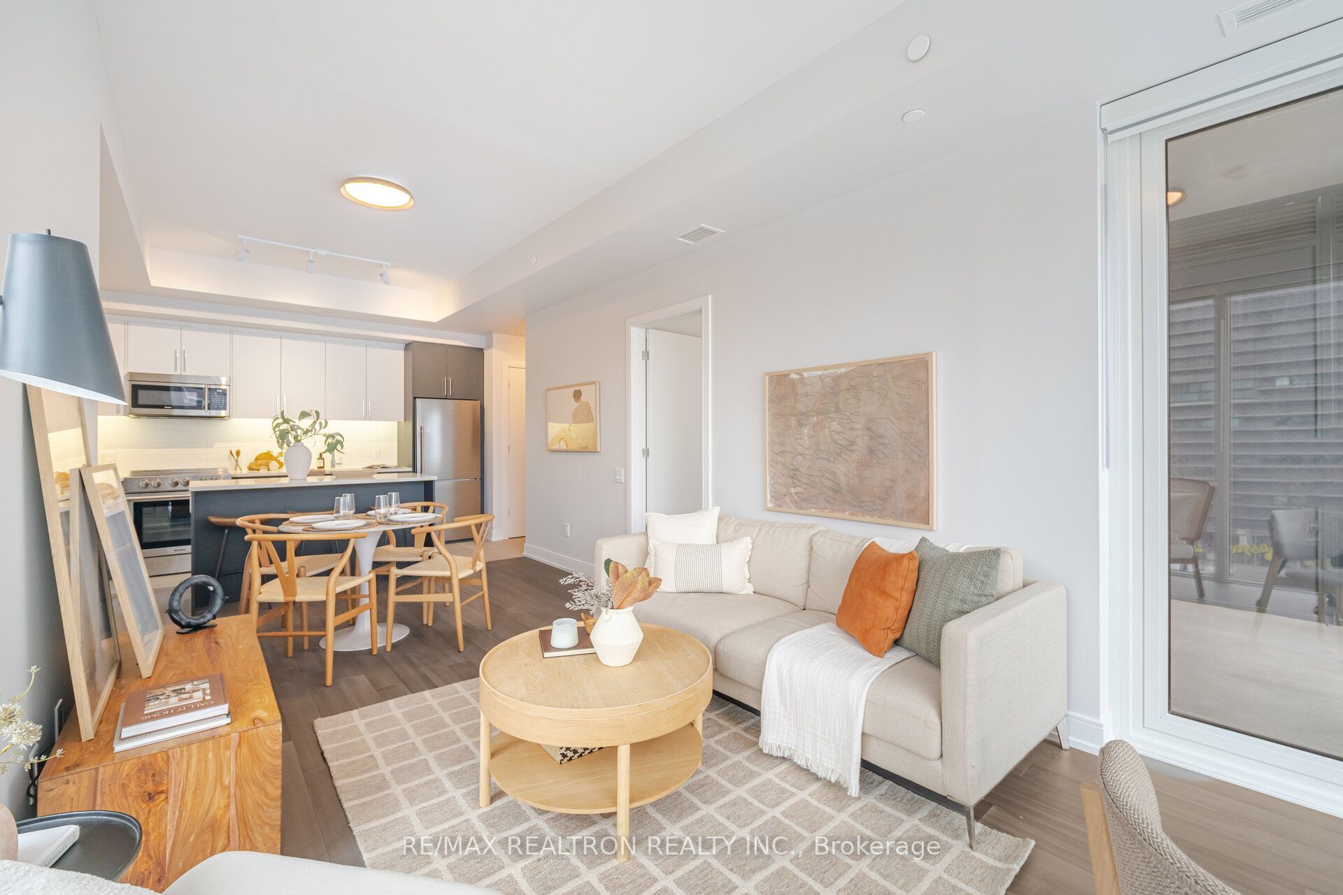 664 Spadina Avenue 606 Property Photo 2