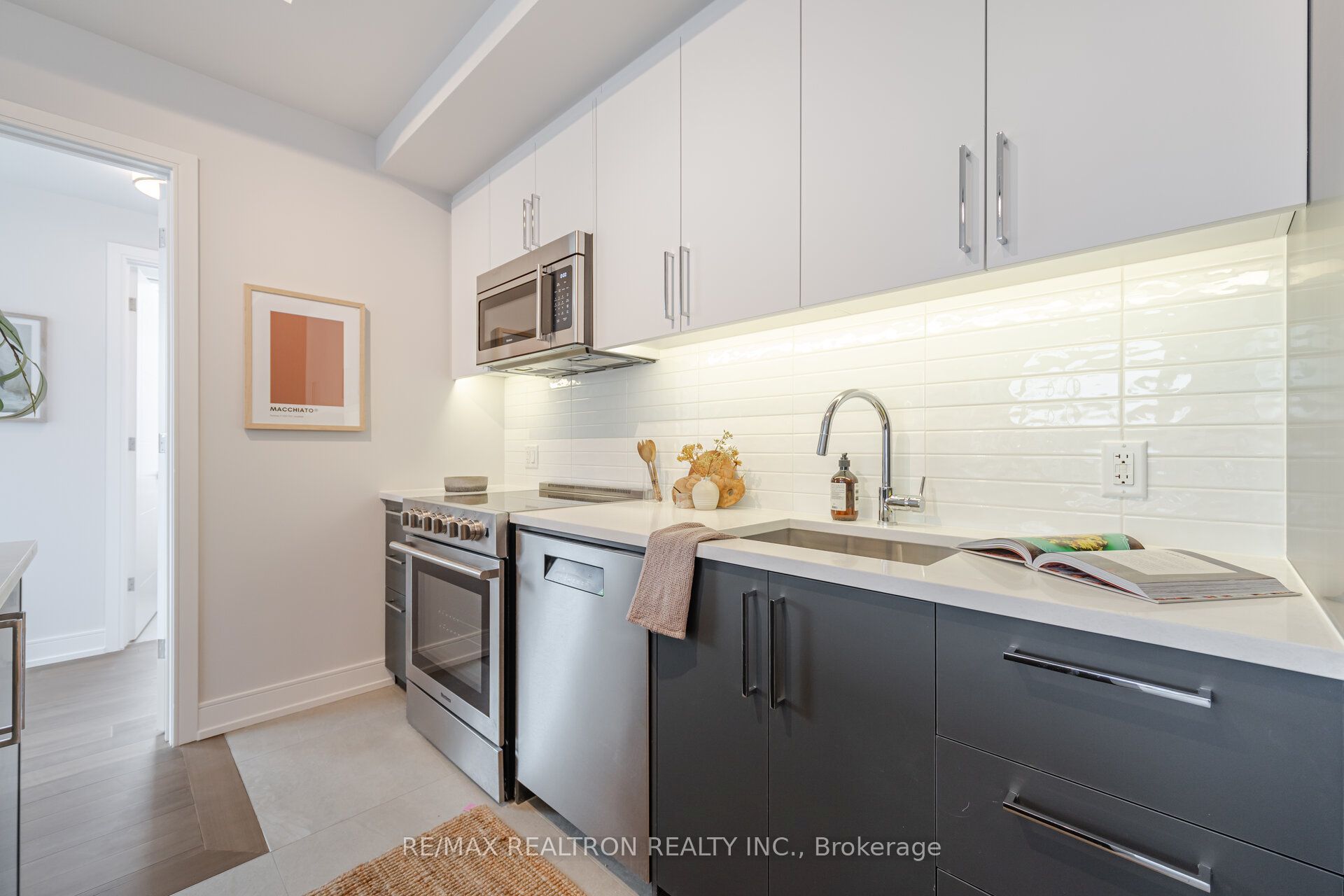 664 Spadina Avenue 606 Property Photo 7