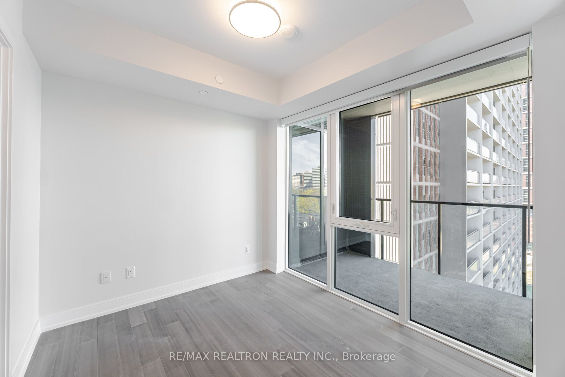 664 Spadina Avenue 606 Property Photo 13