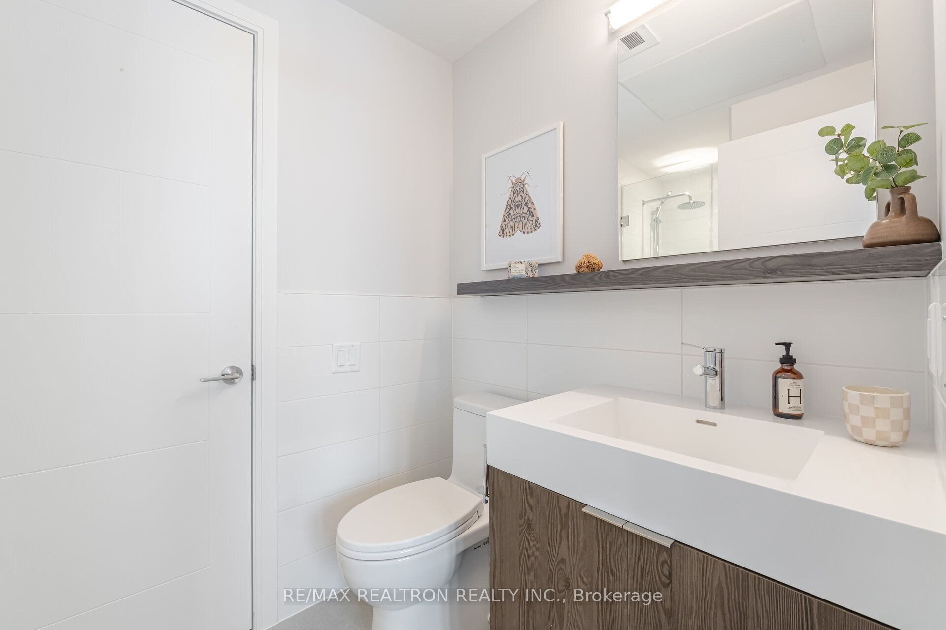 664 Spadina Avenue 606 Property Photo 15