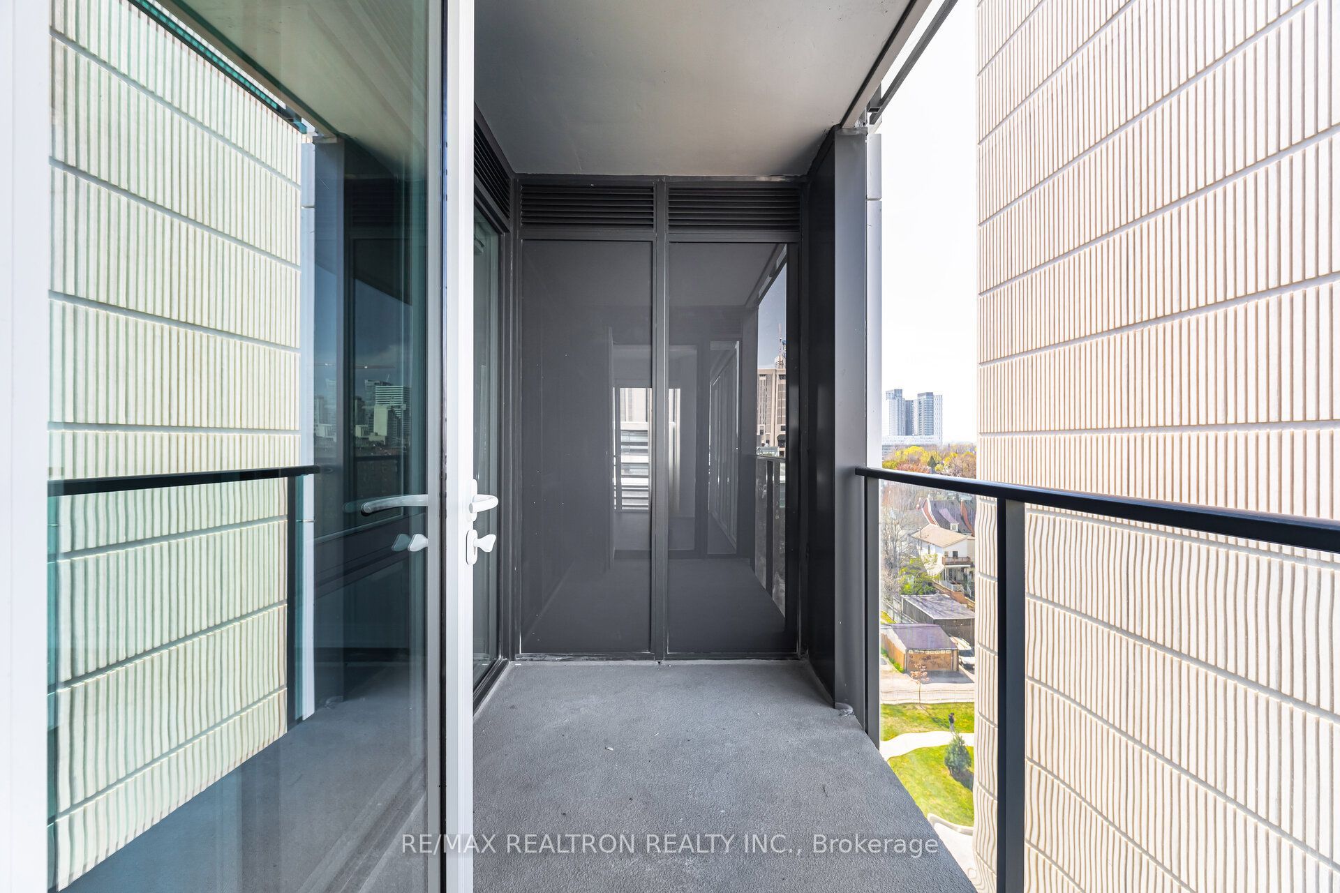 664 Spadina Avenue 606 Property Photo 18