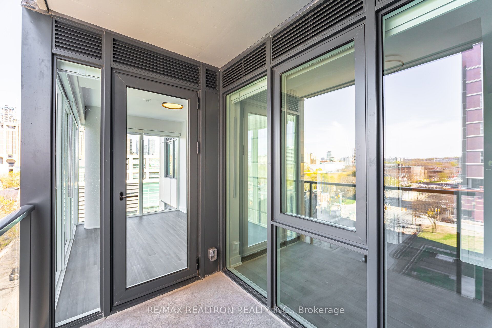 664 Spadina Avenue 606 Property Photo 19