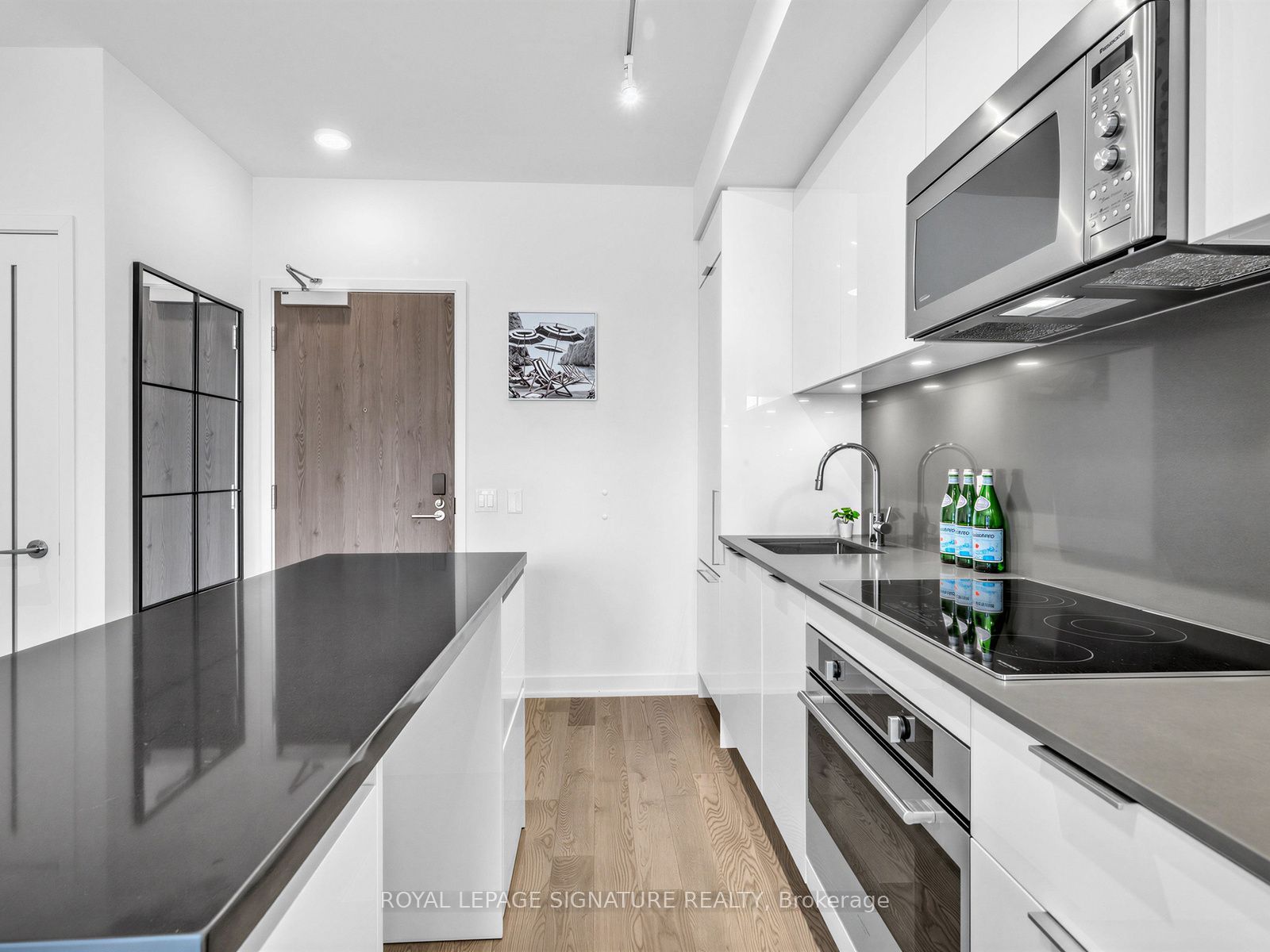 20 Lombard Street 3707 Property Photo 14
