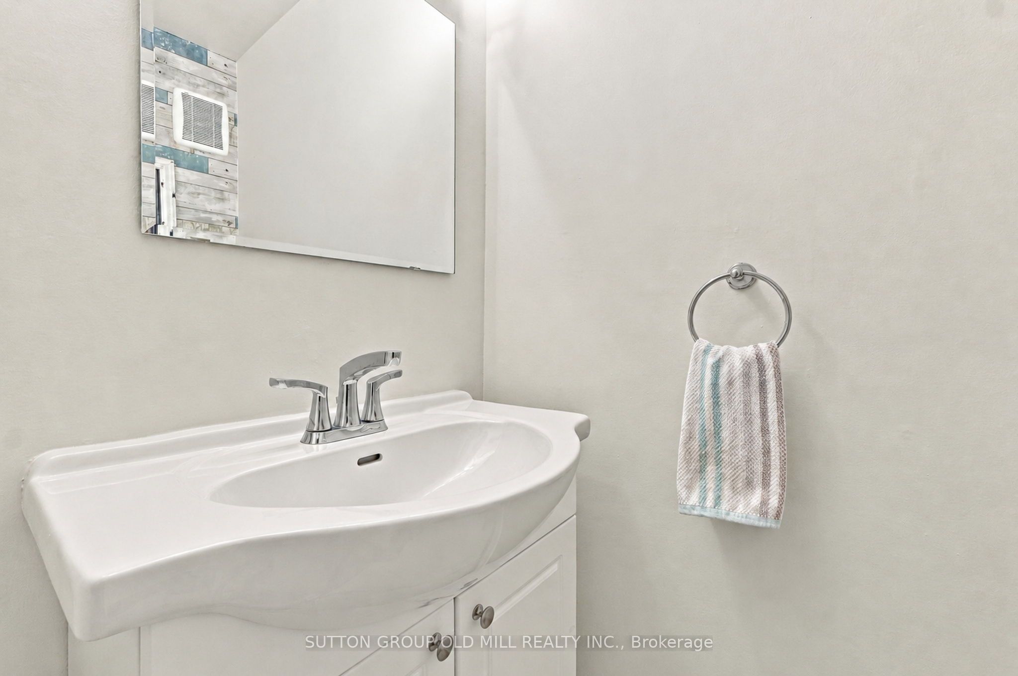 2 Virgo Starway Property Photo 26