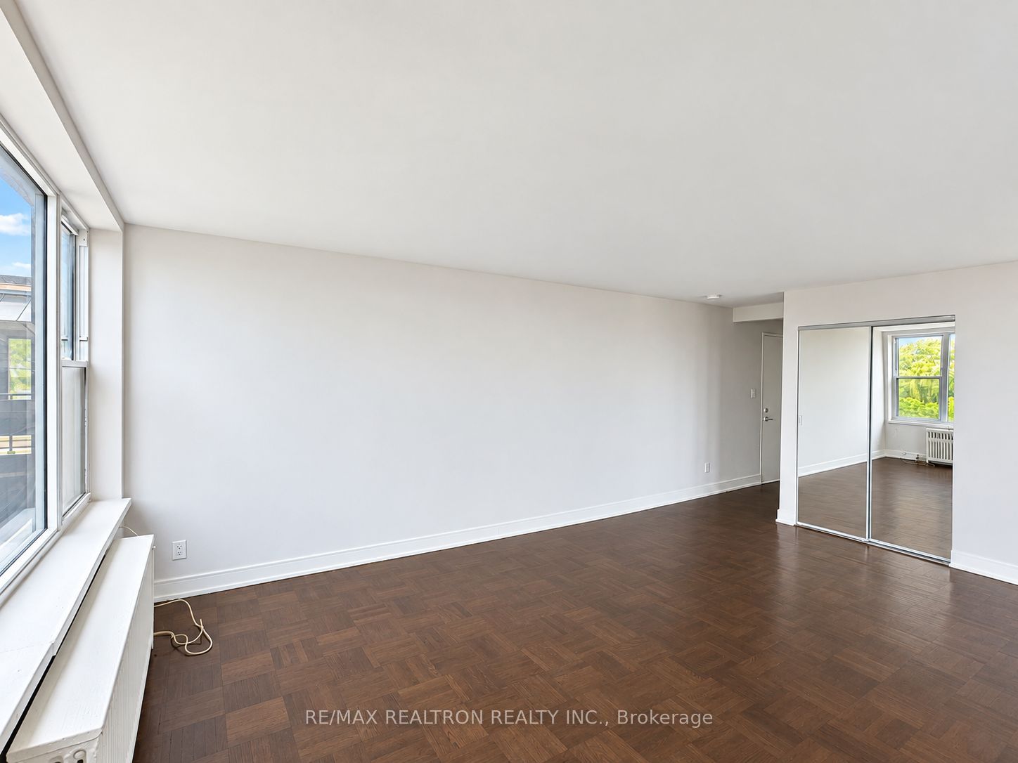 1545 Bathurst Street 510 Property Photo 3