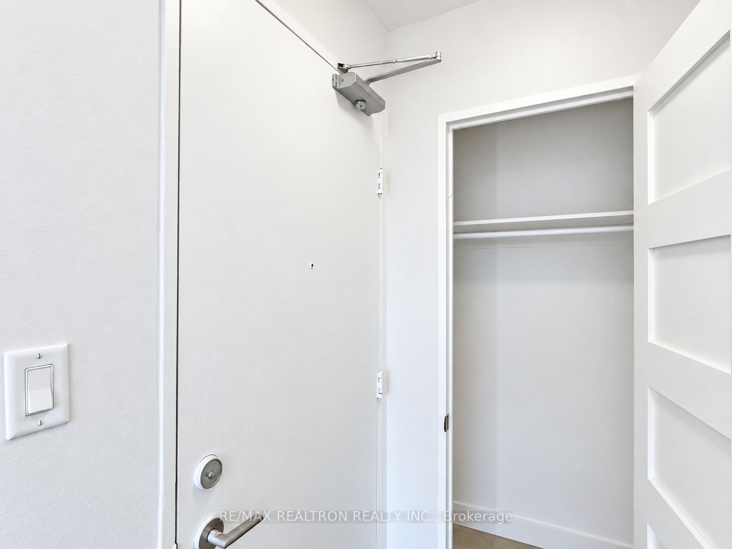 1545 Bathurst Street 510 Property Photo 8