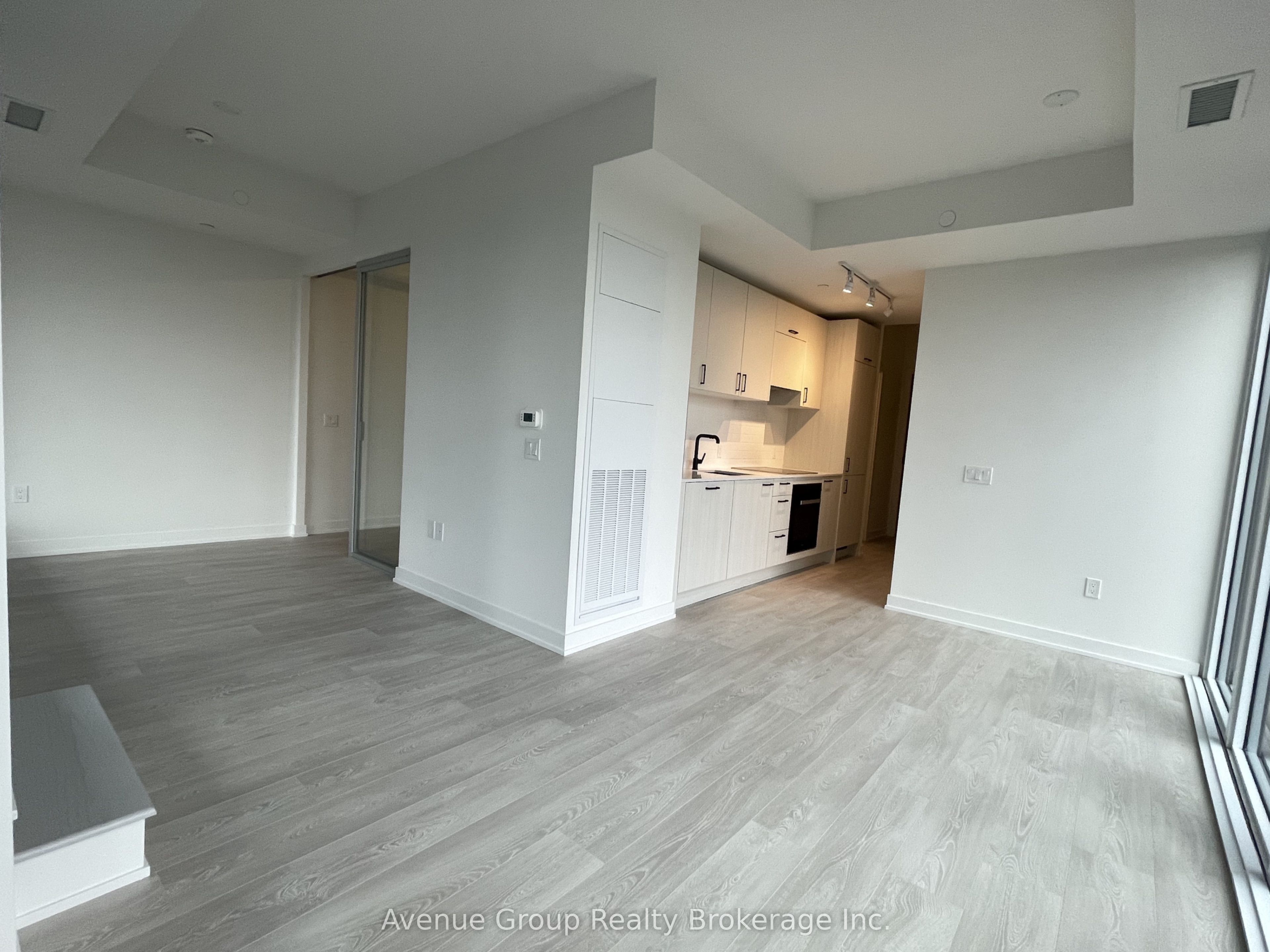 5 Quarrington Lane 811 Property Photo 6
