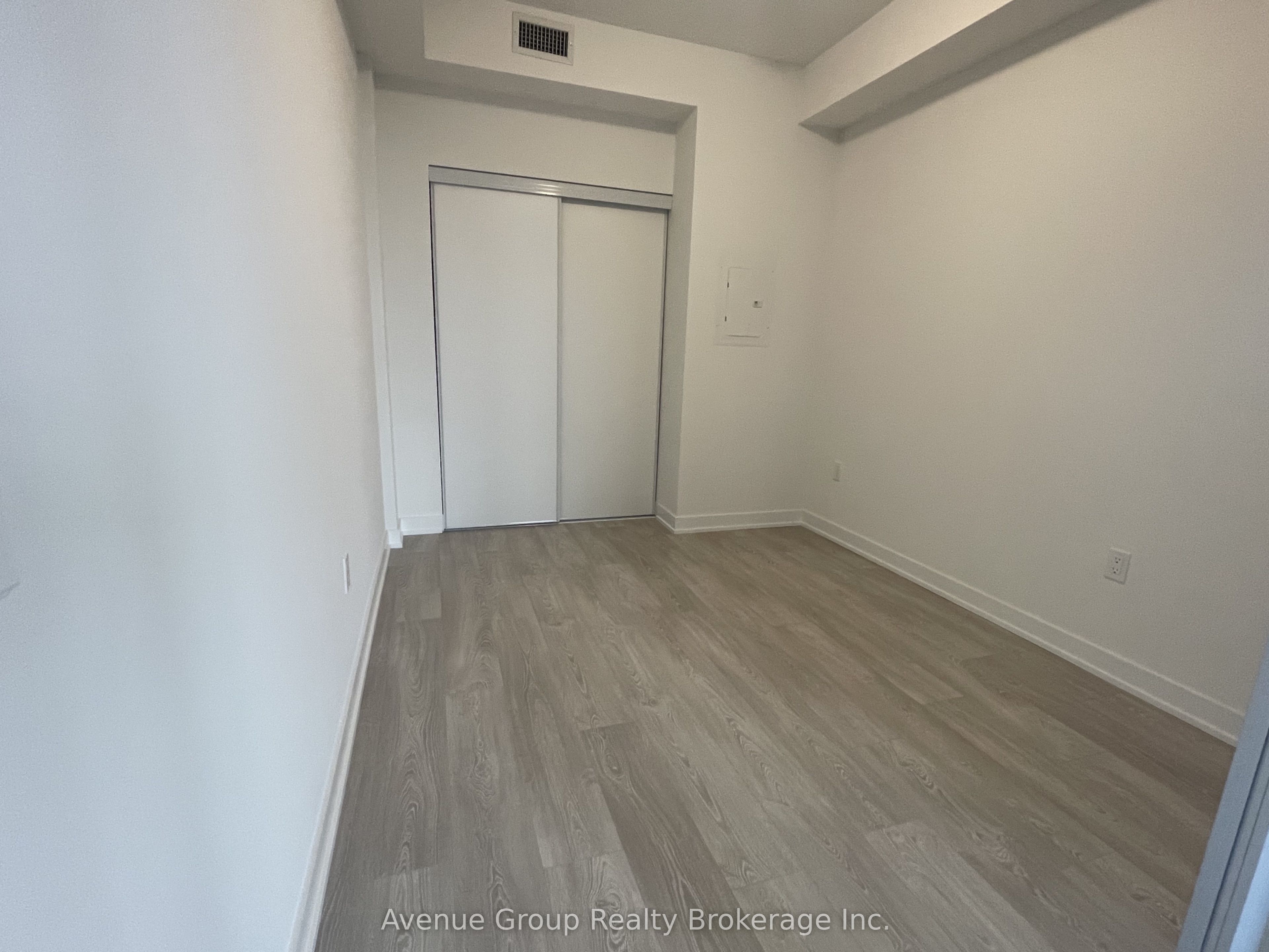 5 Quarrington Lane 811 Property Photo 9
