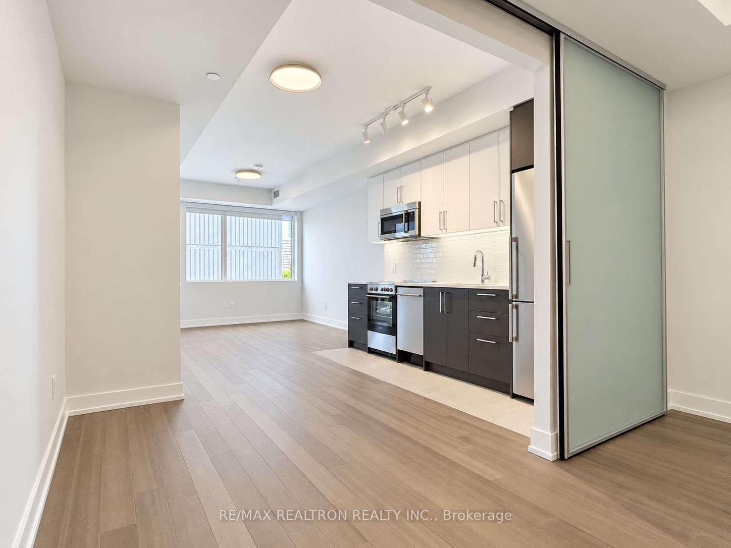 664 Spadina Avenue 505 Property Photo 6