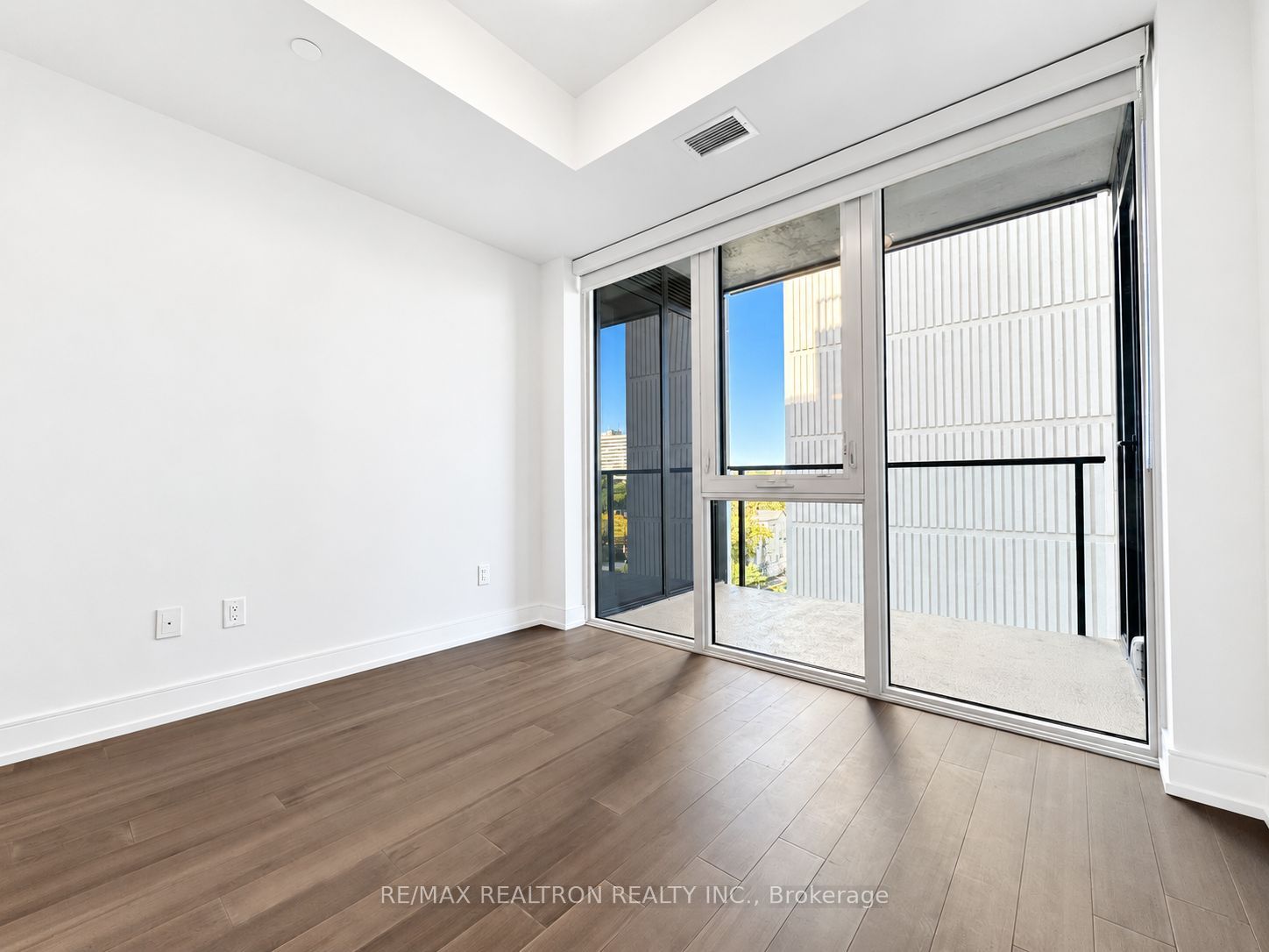 664 Spadina Avenue 505 Property Photo 7