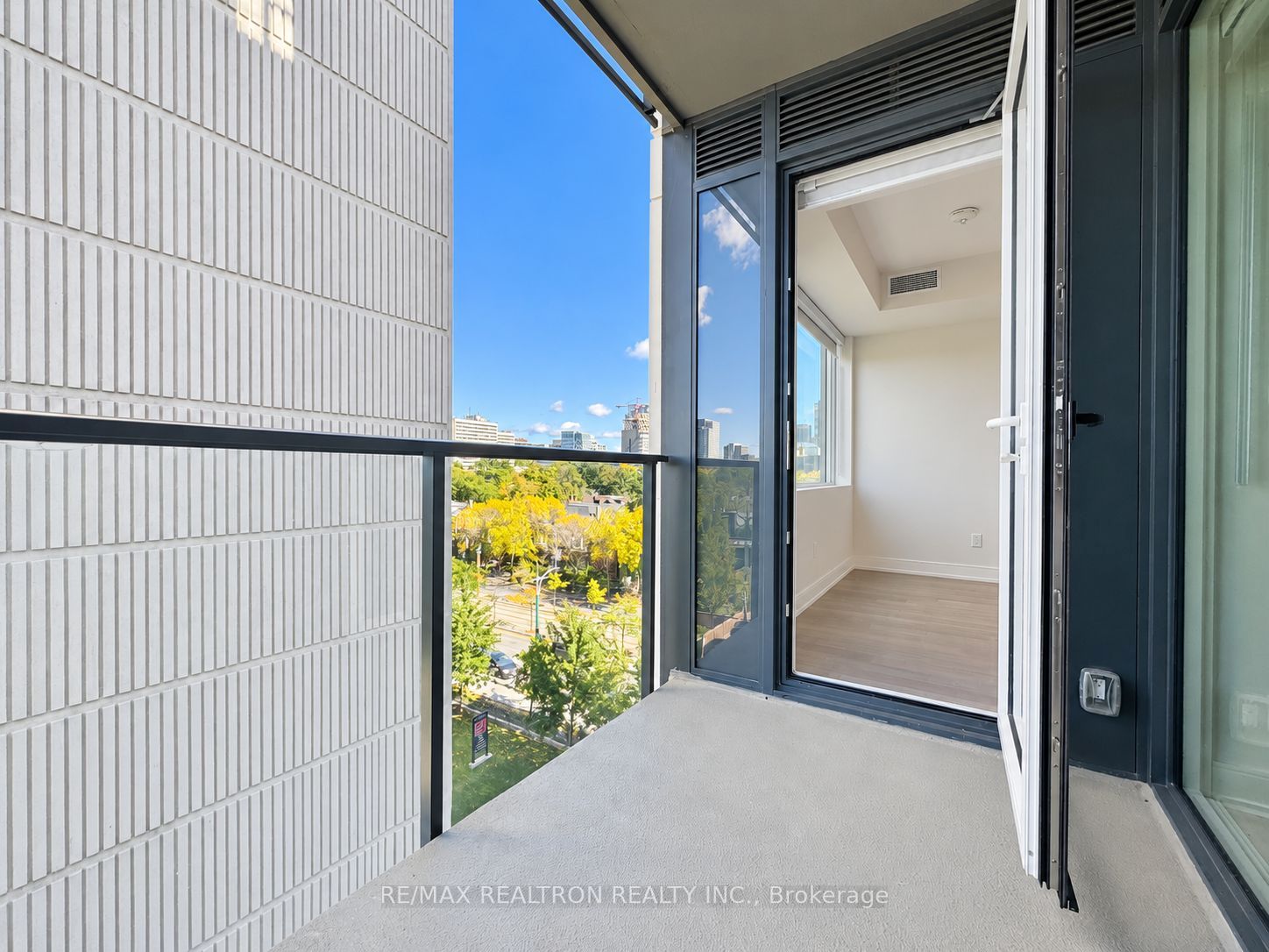 664 Spadina Avenue 505 Property Photo 11