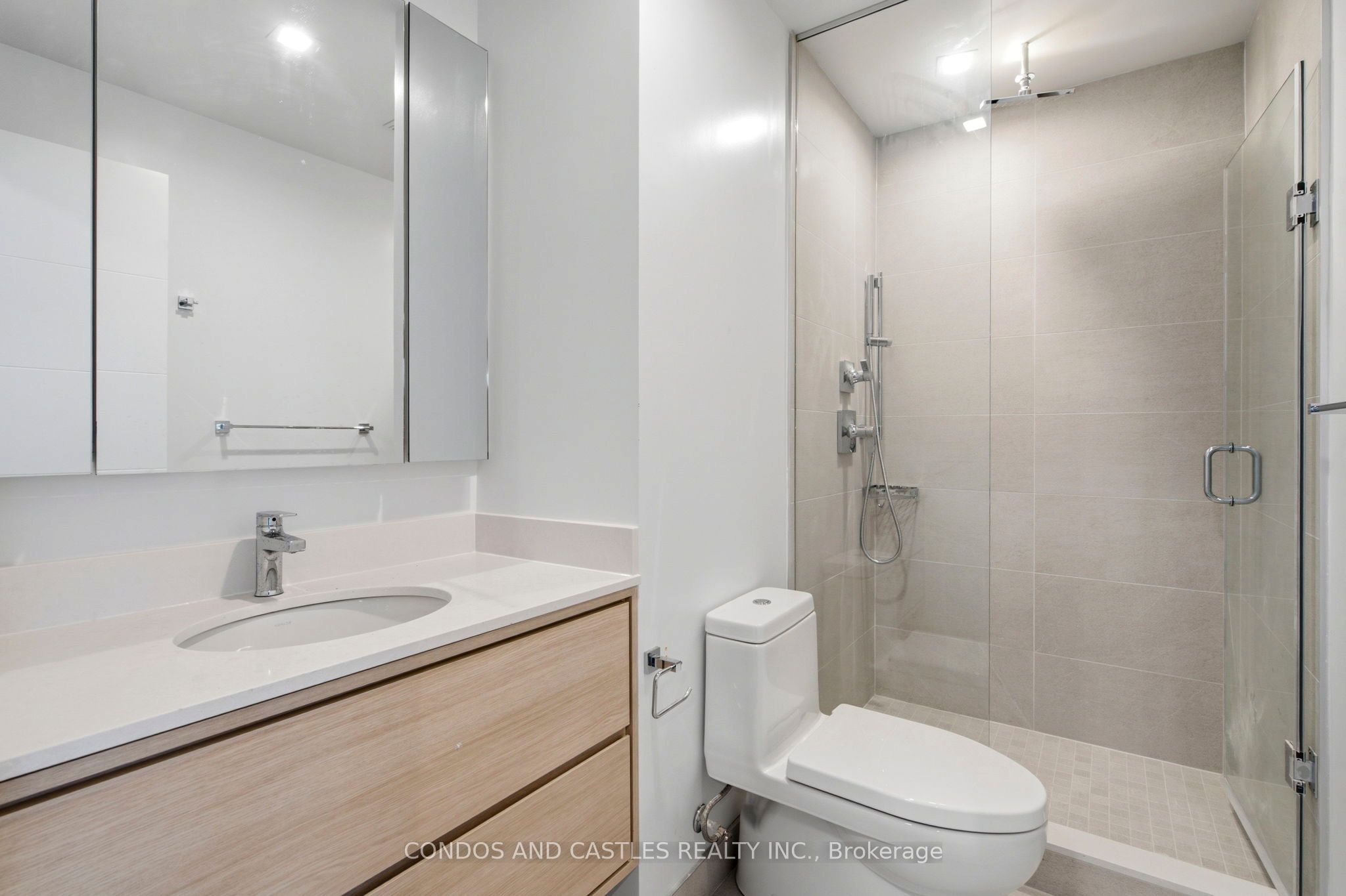 29 Green Trail Court 1211 Property Photo 48