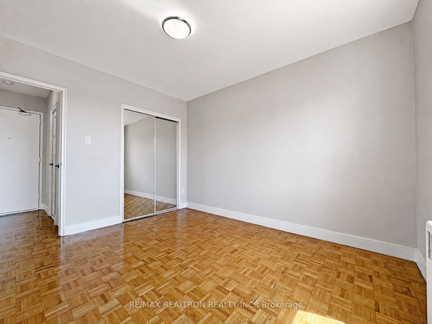 1291 Bayview Avenue 205 Property Photo 7