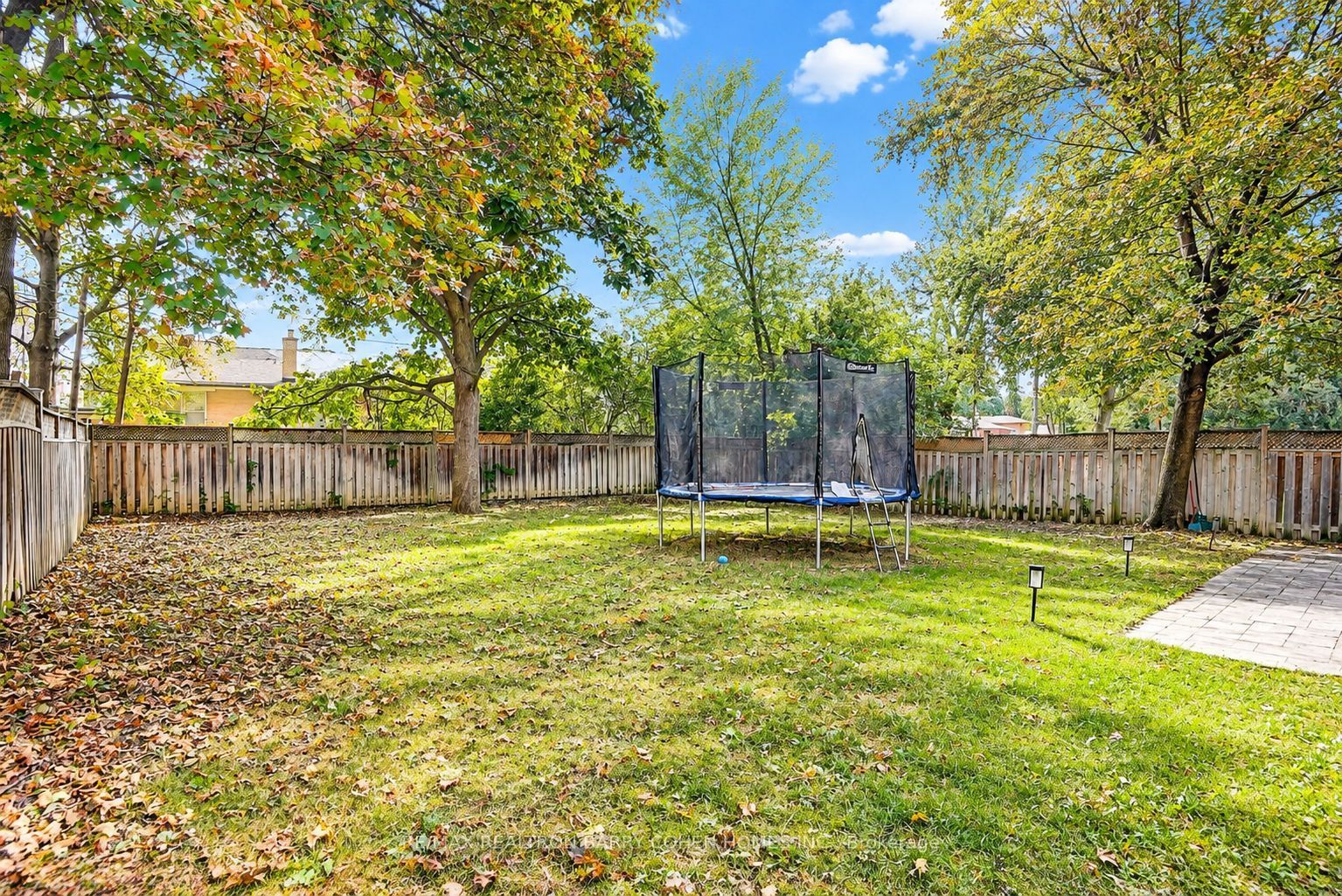 21 Yorkview Drive Property Photo 49