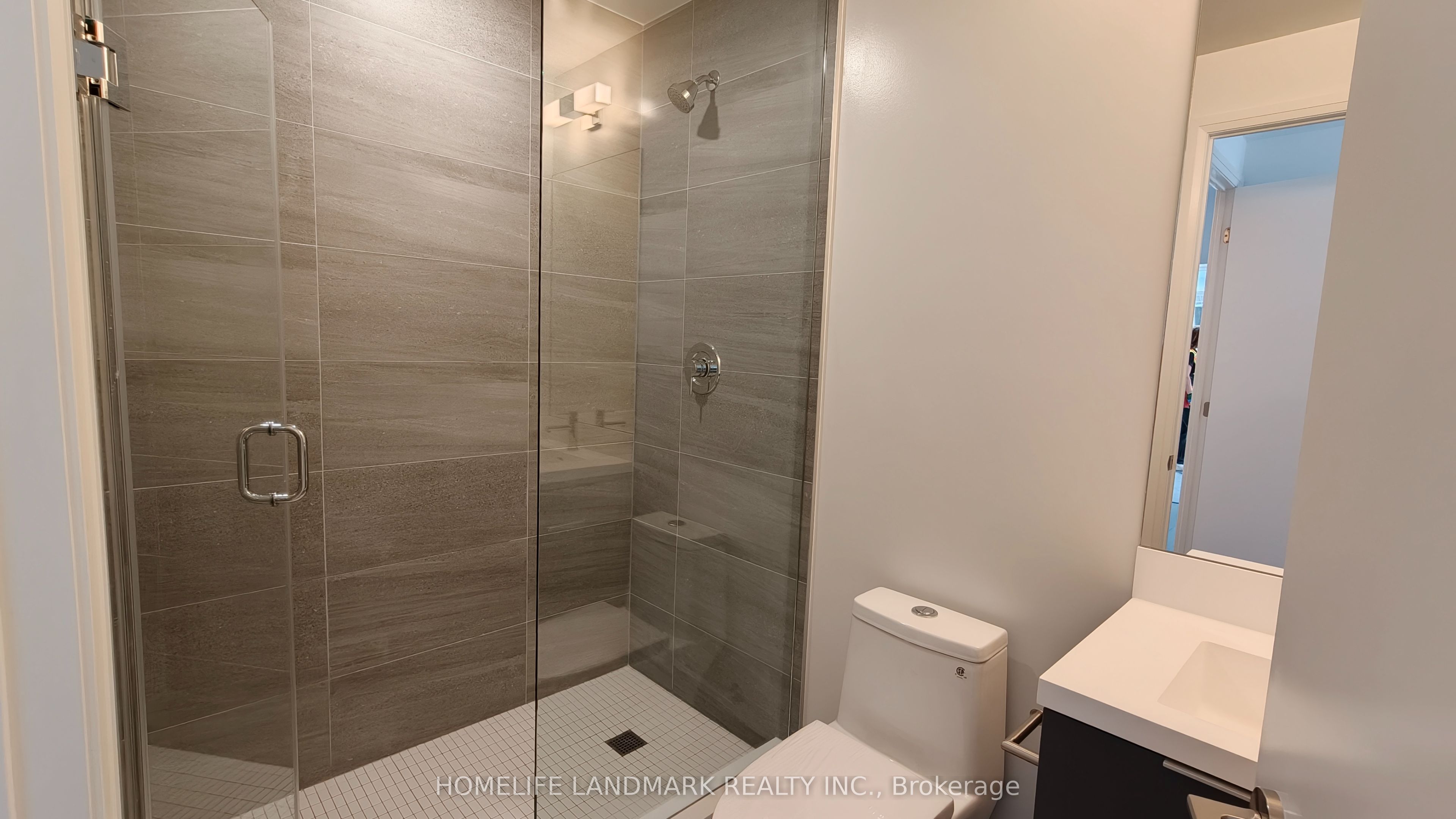 400 King Street W 2908 Property Photo 12