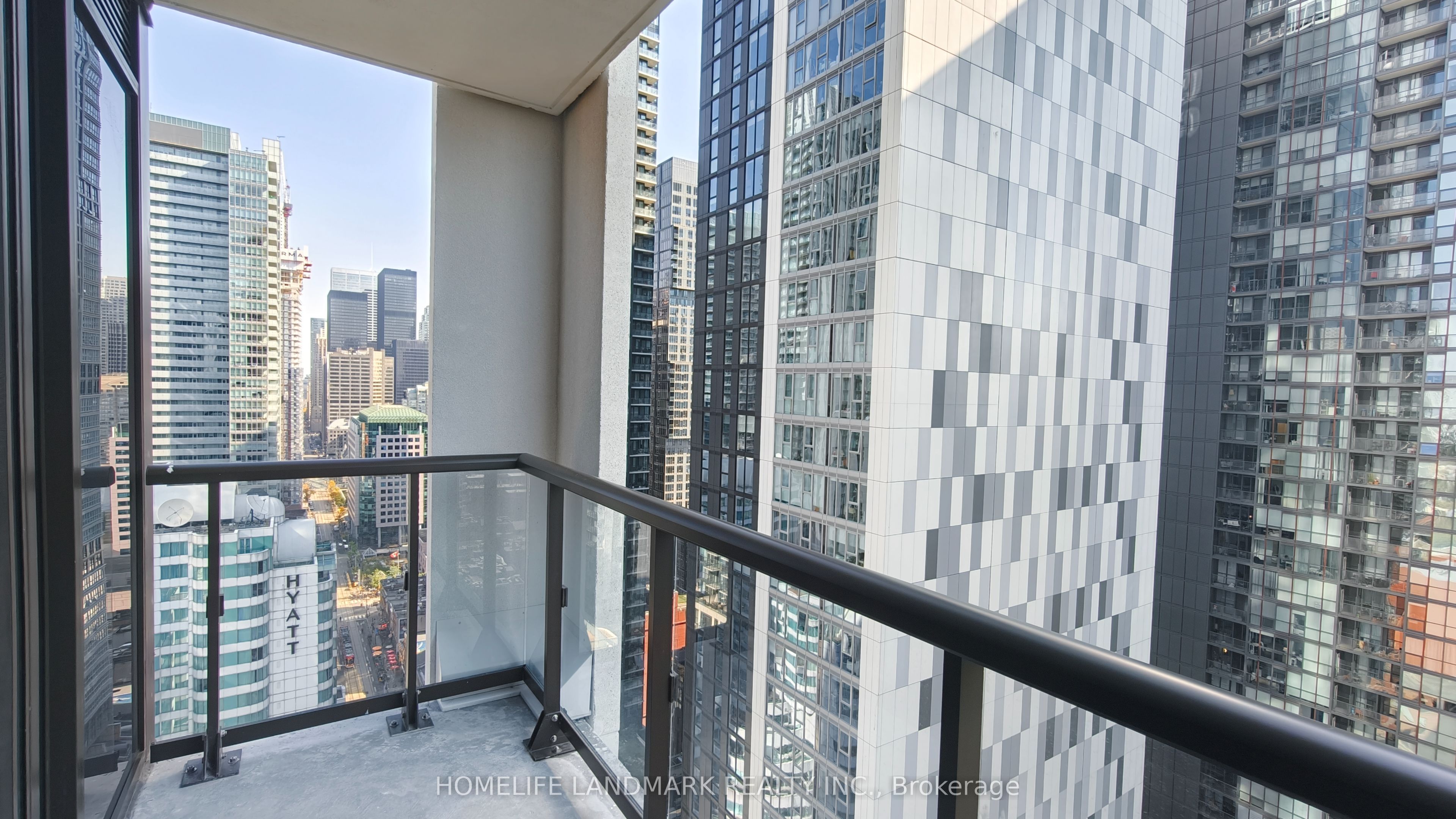 400 King Street W 2908 Property Photo 16