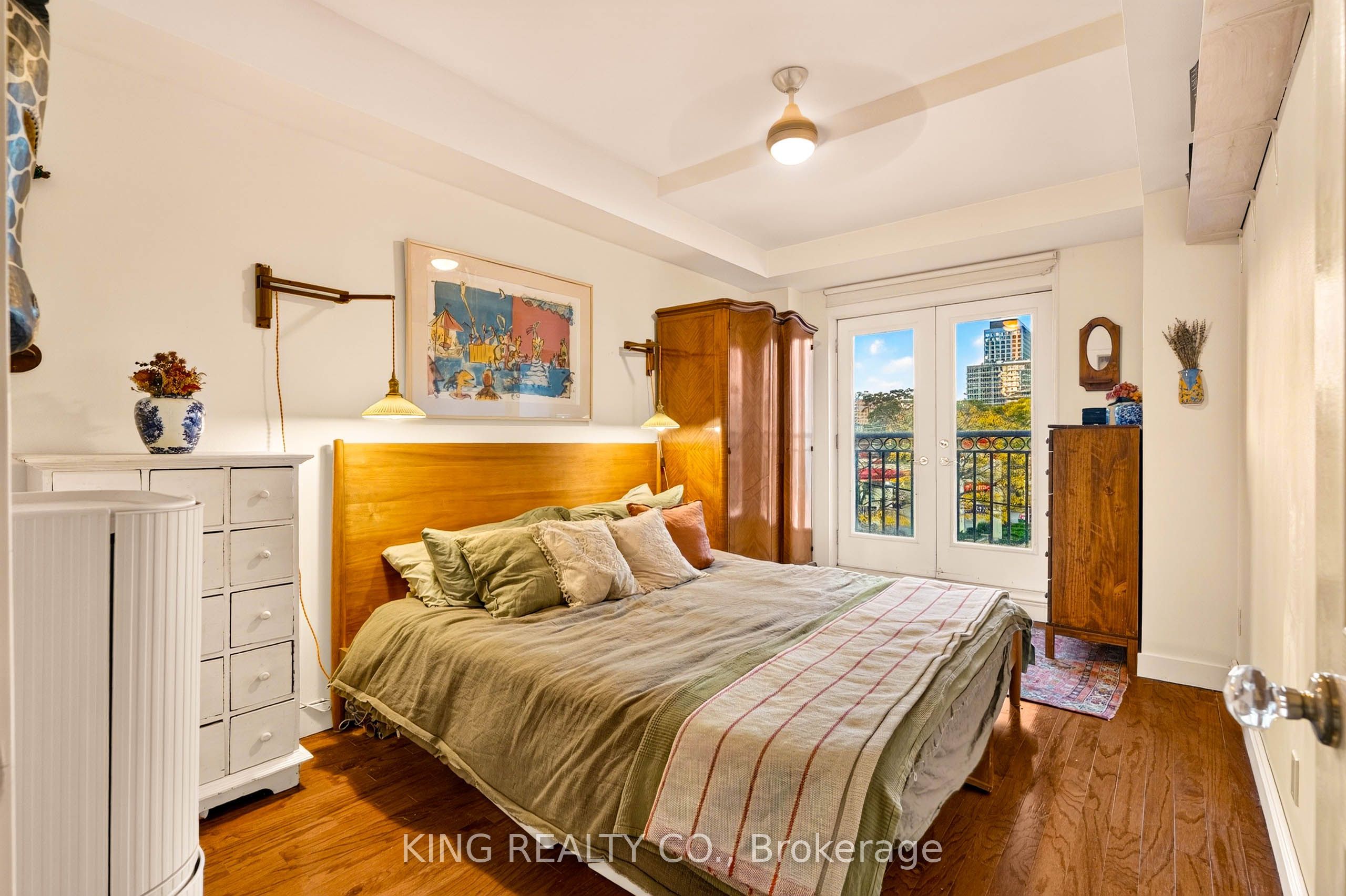 120 Lombard Street 301 Property Photo 12