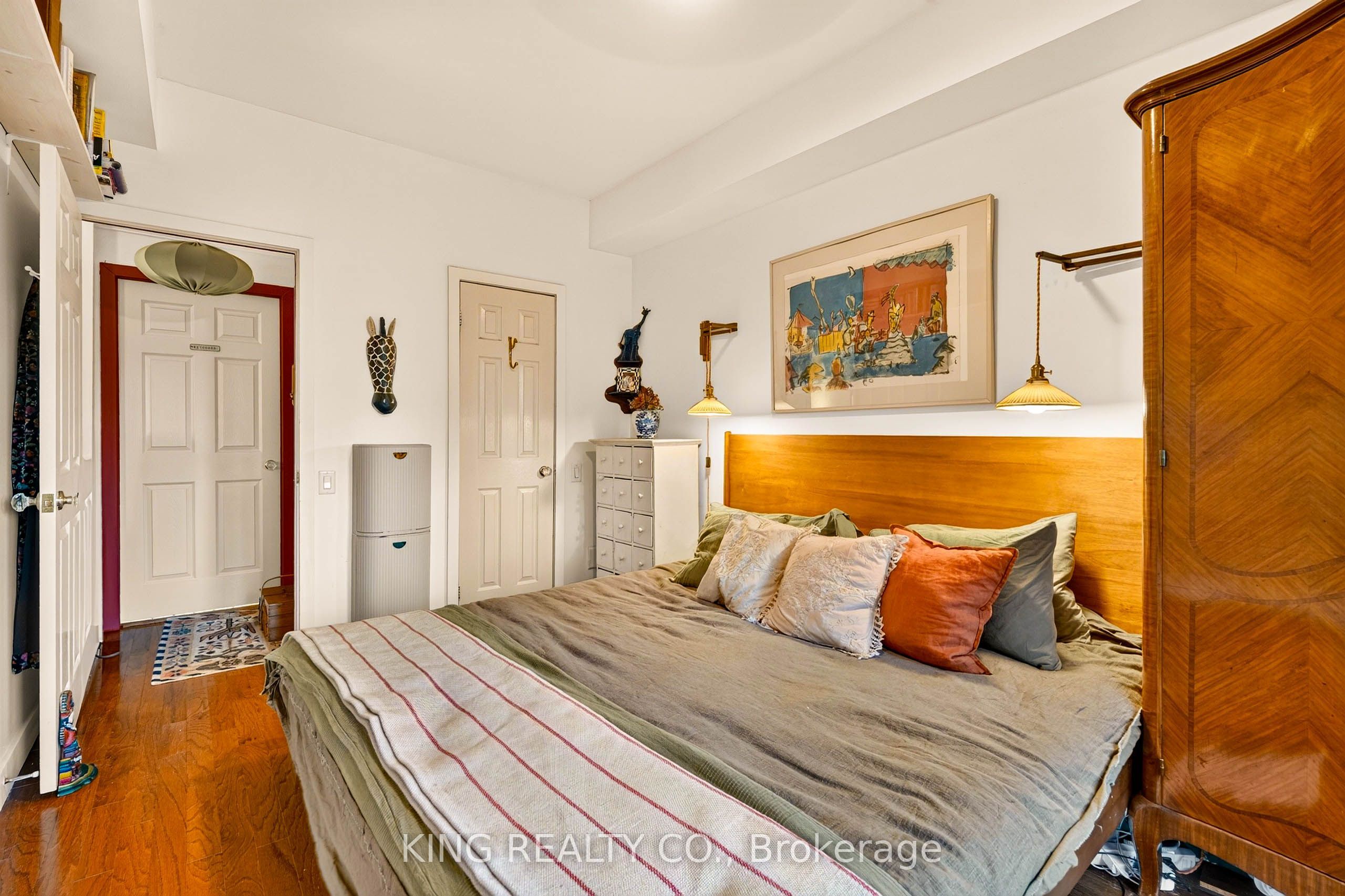 120 Lombard Street 301 Property Photo 13